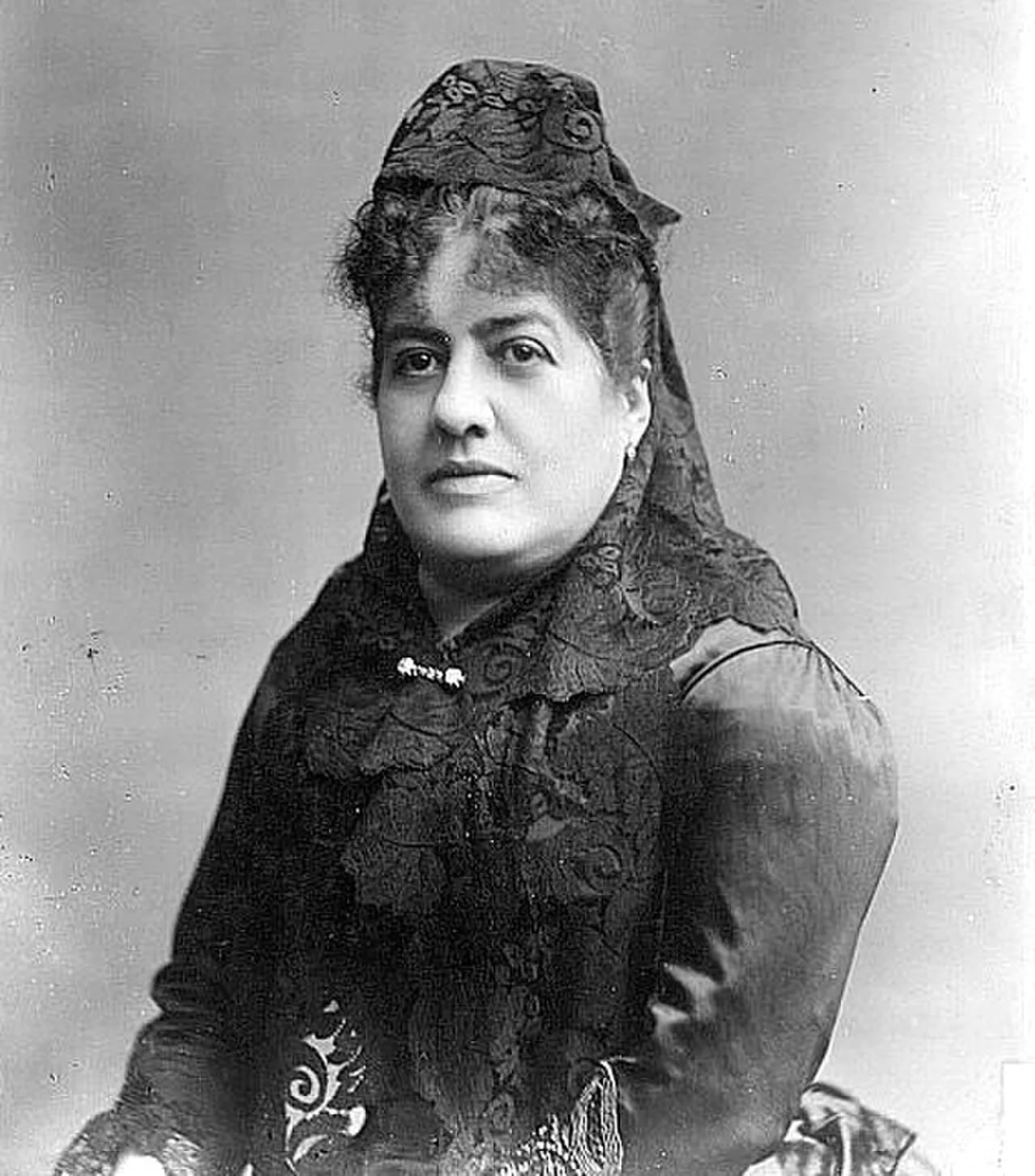 Portrait of Mercedes Cabello (1845–1909) – memorial page