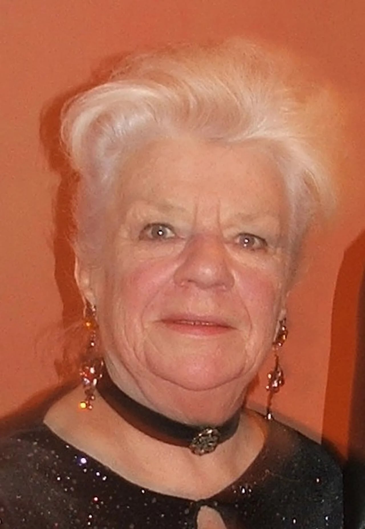 Porträt von Jenny Clève (1930–2023) – Gedenkseite