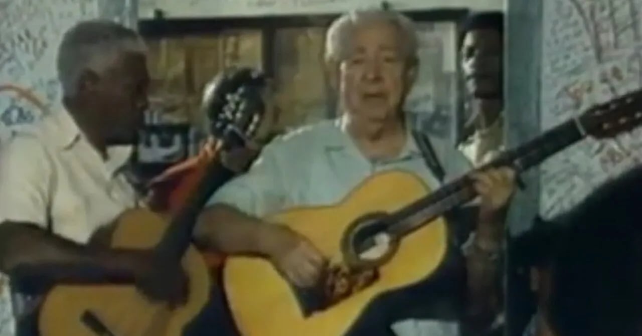 Portrait of Carlos Puebla (1917–1989) – memorial page