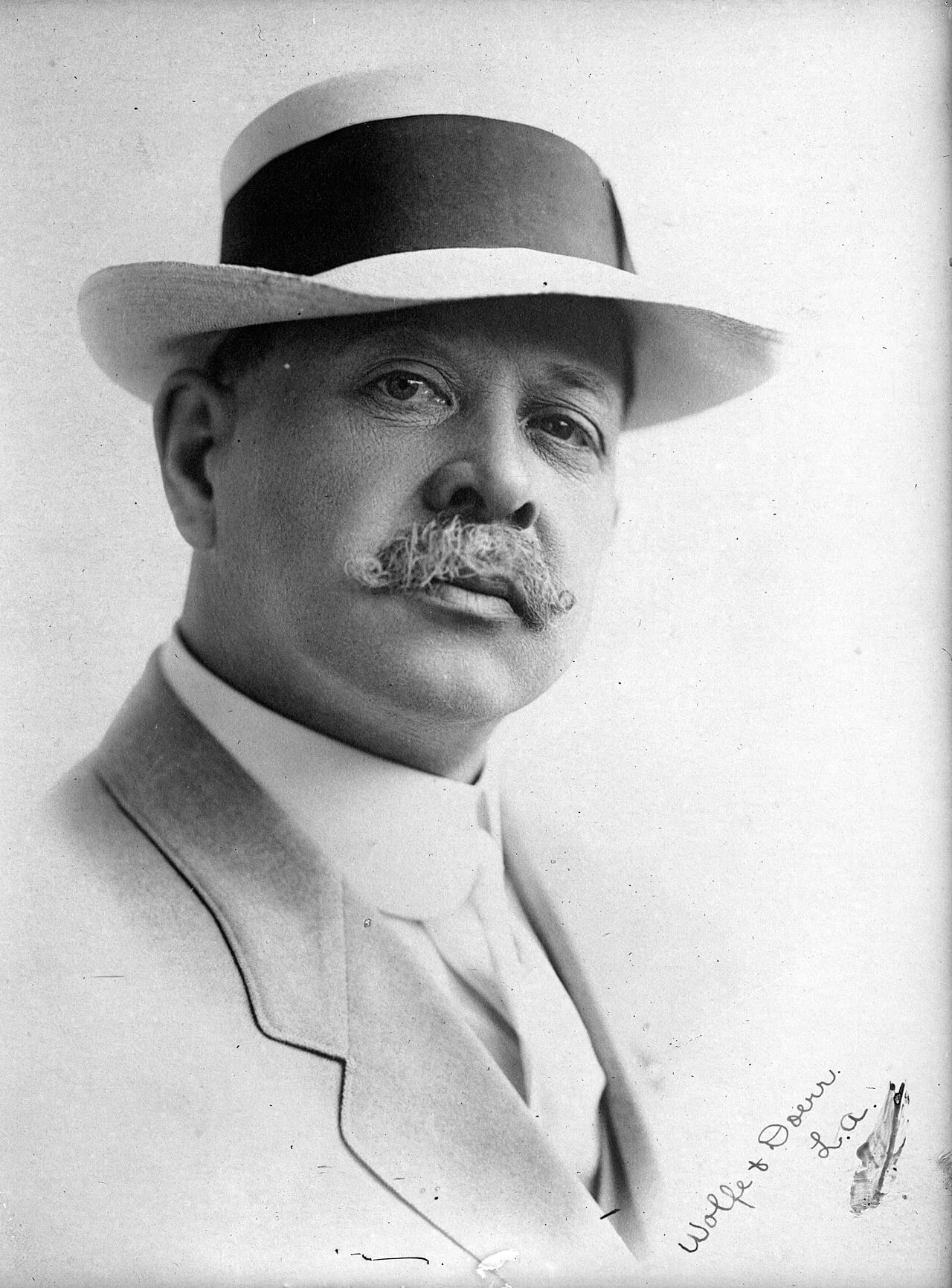 Portrait of Lynden Behymer (1862–1947) – memorial page