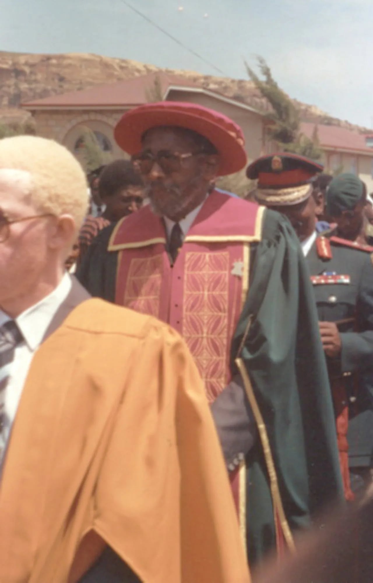 Porträt von Moshoeshoe II. (1938–1996) – Gedenkseite