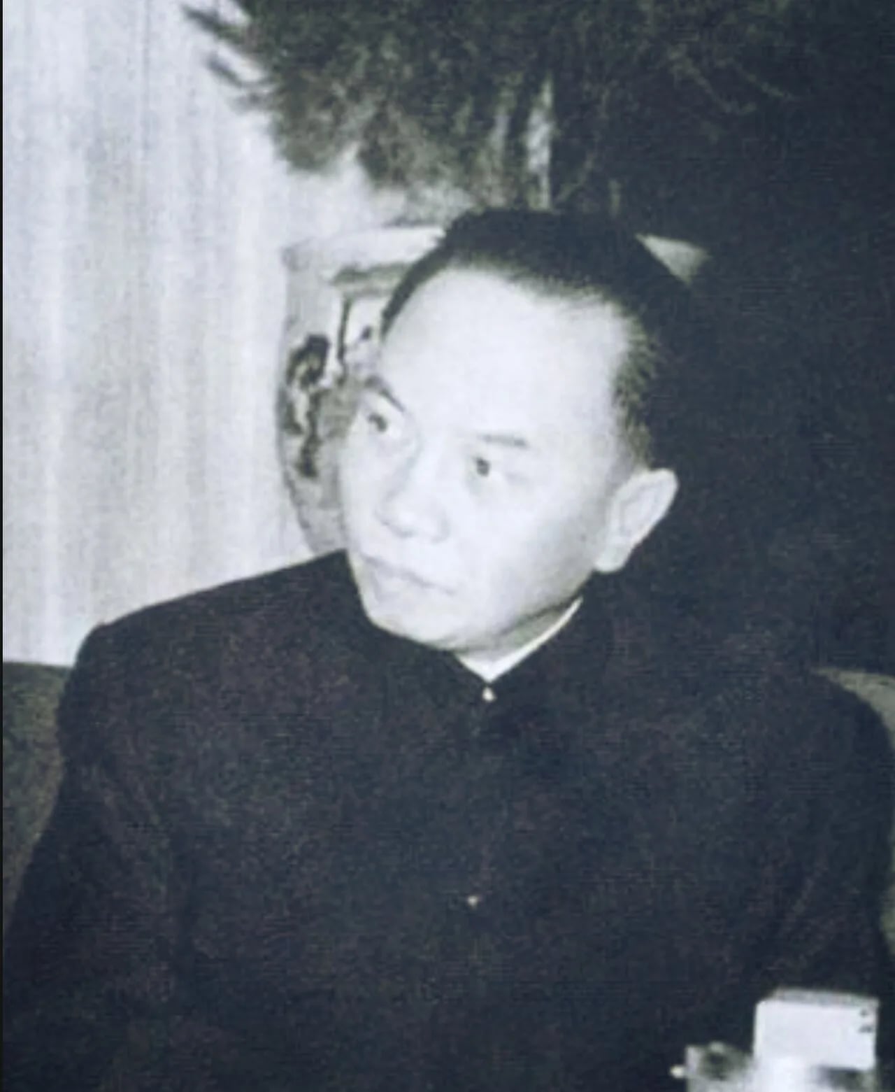 Portrait of Trường Chinh (1907–1988) – memorial page