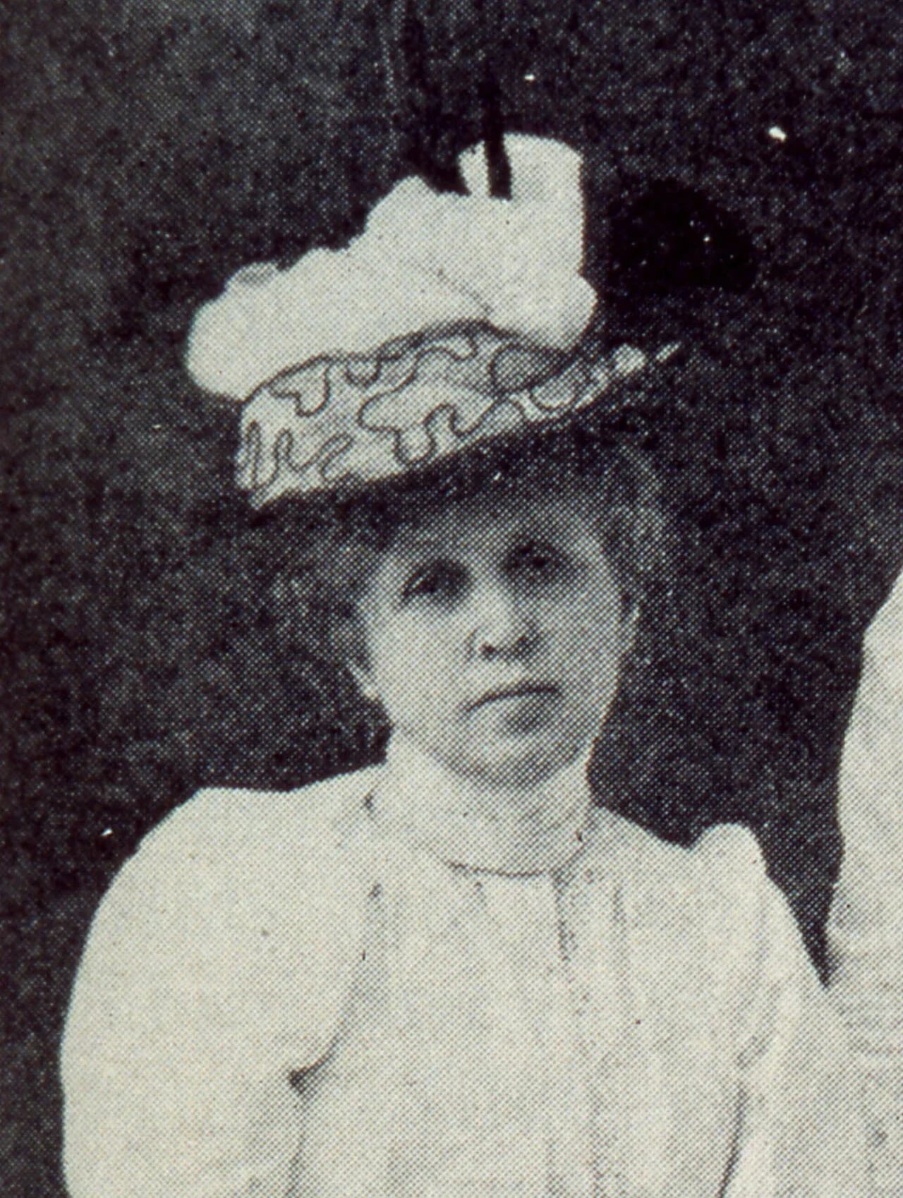 Portrait of Flavia Camp Canfield (1844–1930) – memorial page