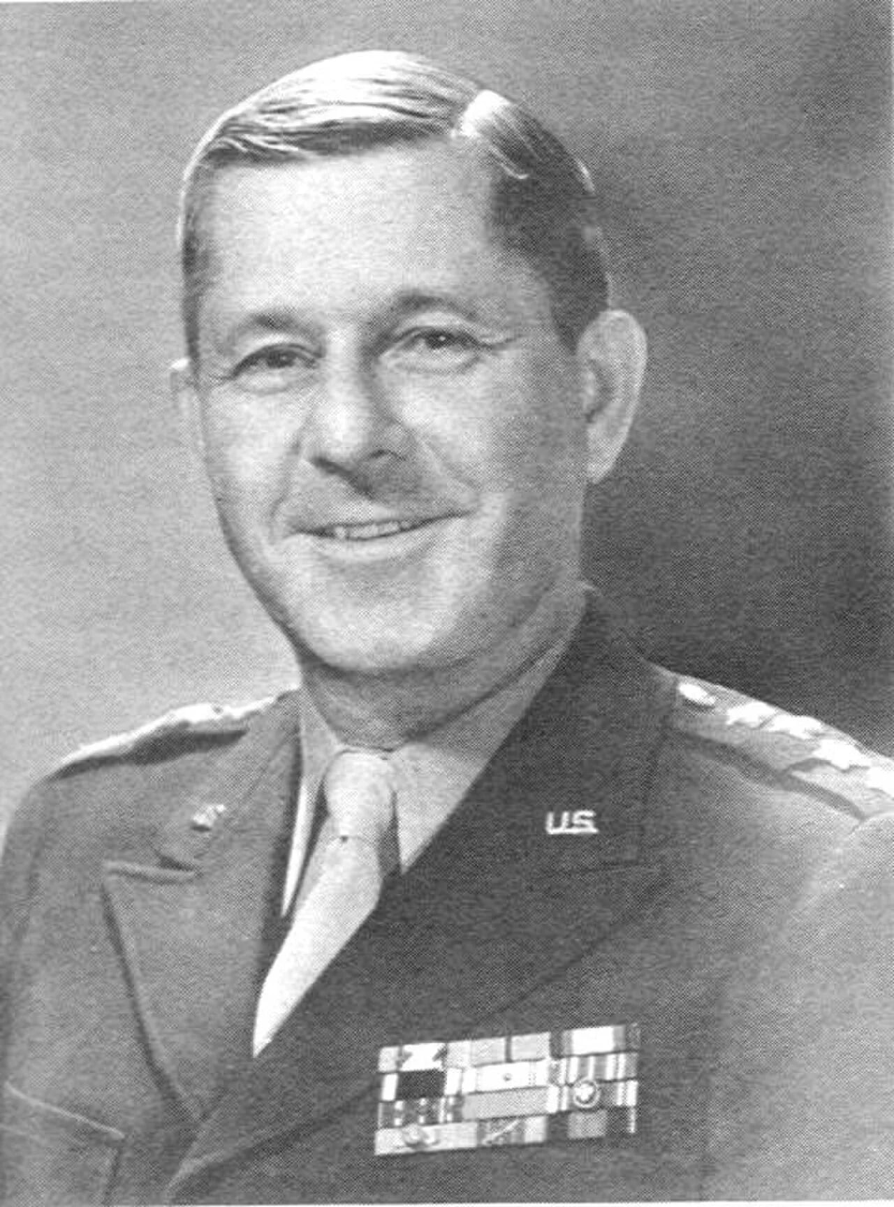 Portrait of Jacob L. Devers (1887–1979) – memorial page