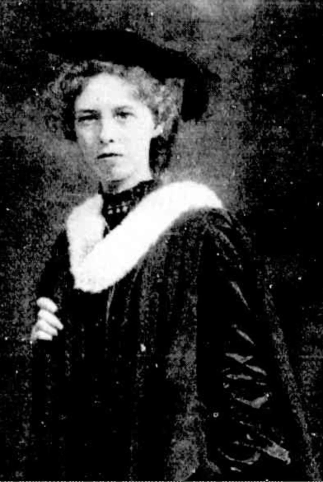 Portrait of Flos Greig (1880–1958) – memorial page