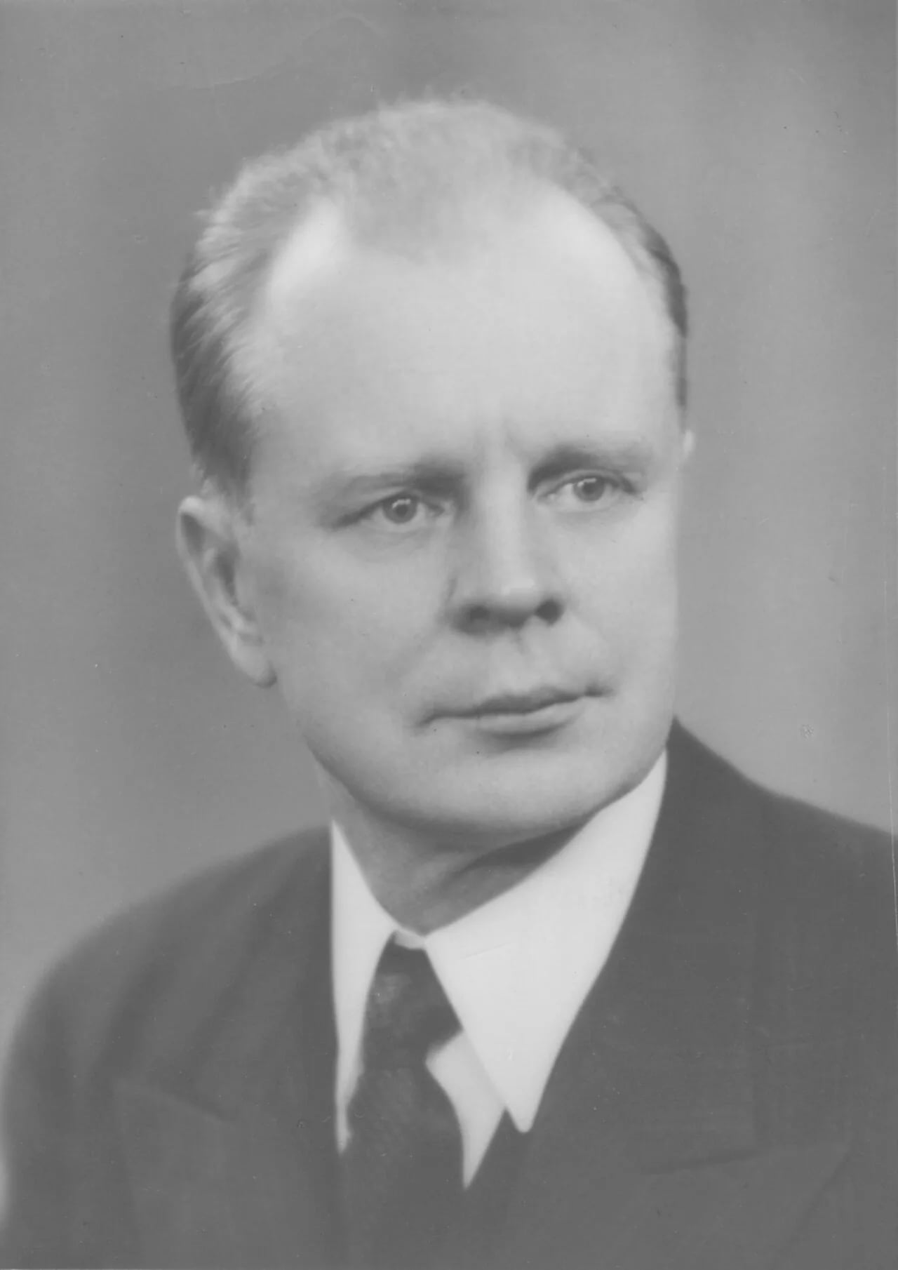 Porträt von Onni Hiltunen (1895–1971) – Gedenkseite