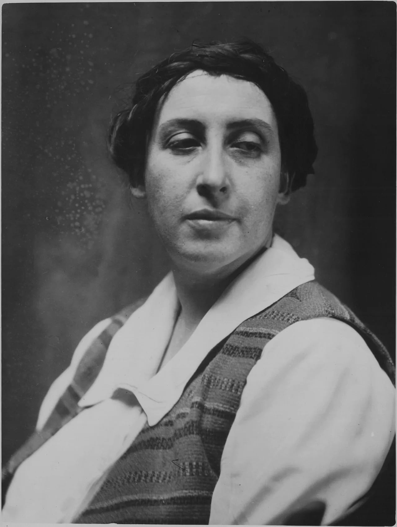 Porträt von Frances Loring (1887–1968) – Gedenkseite