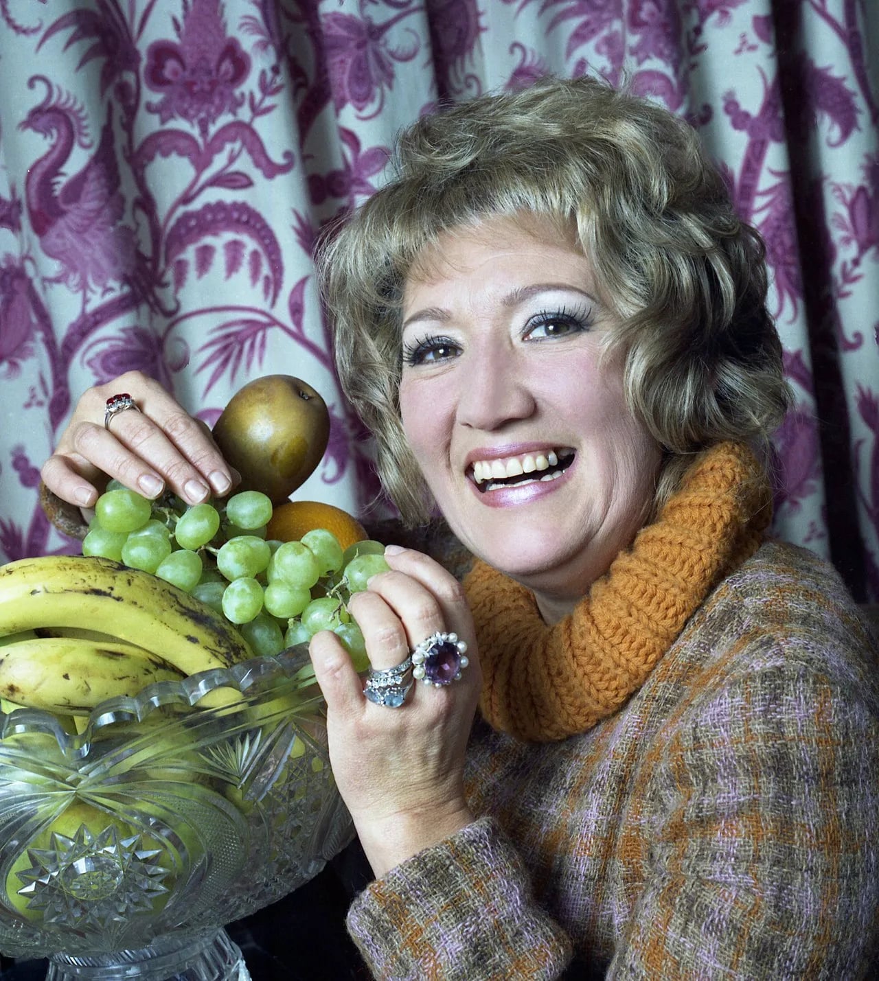 Porträt von June Bronhill (1929–2005) – Gedenkseite