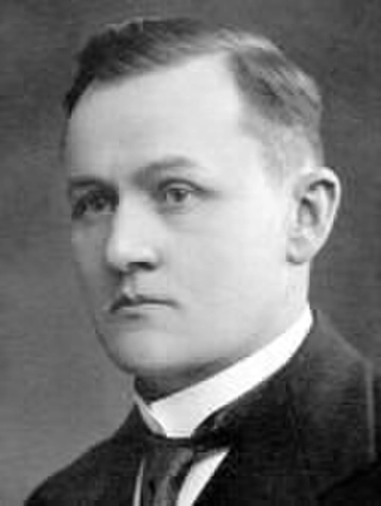 Portrait of Juho Sunila (1875–1936) – memorial page