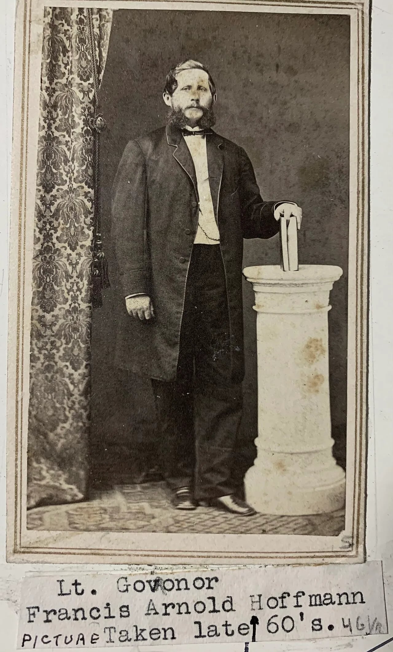 Porträt von Francis Hoffmann (1822–1903) – Gedenkseite