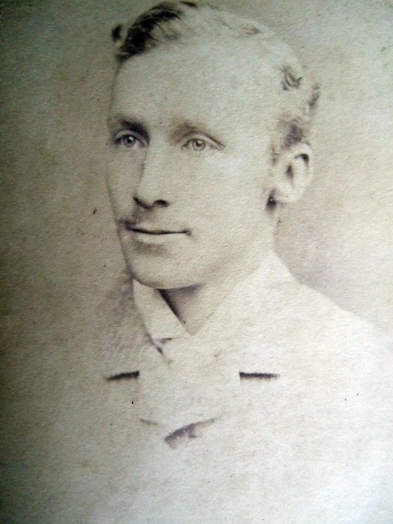 Porträt von Francis Hugh Fox (1863–1952) – Gedenkseite
