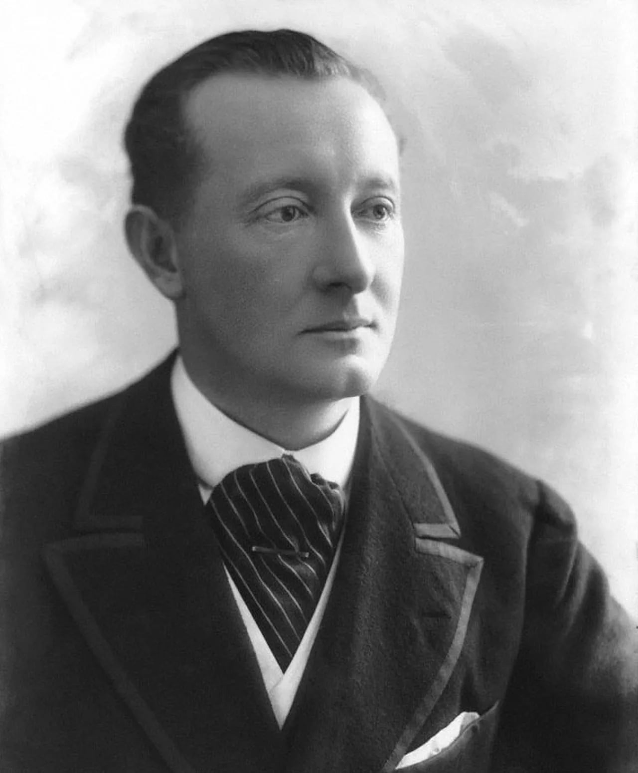 Porträt von Francis Needham (1883–1961) – Gedenkseite