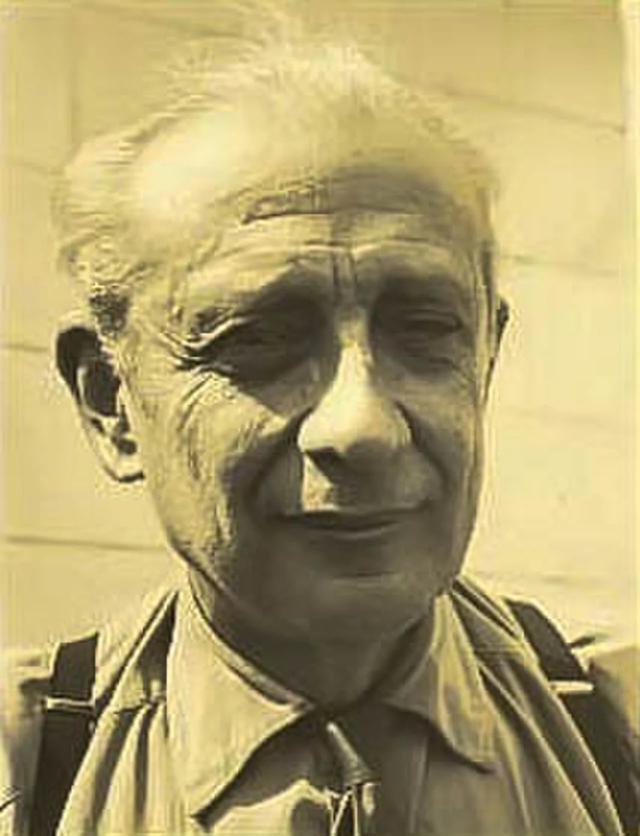 Portrait of Francisco Coelho Maduro Dias (1904–1986) – memorial page
