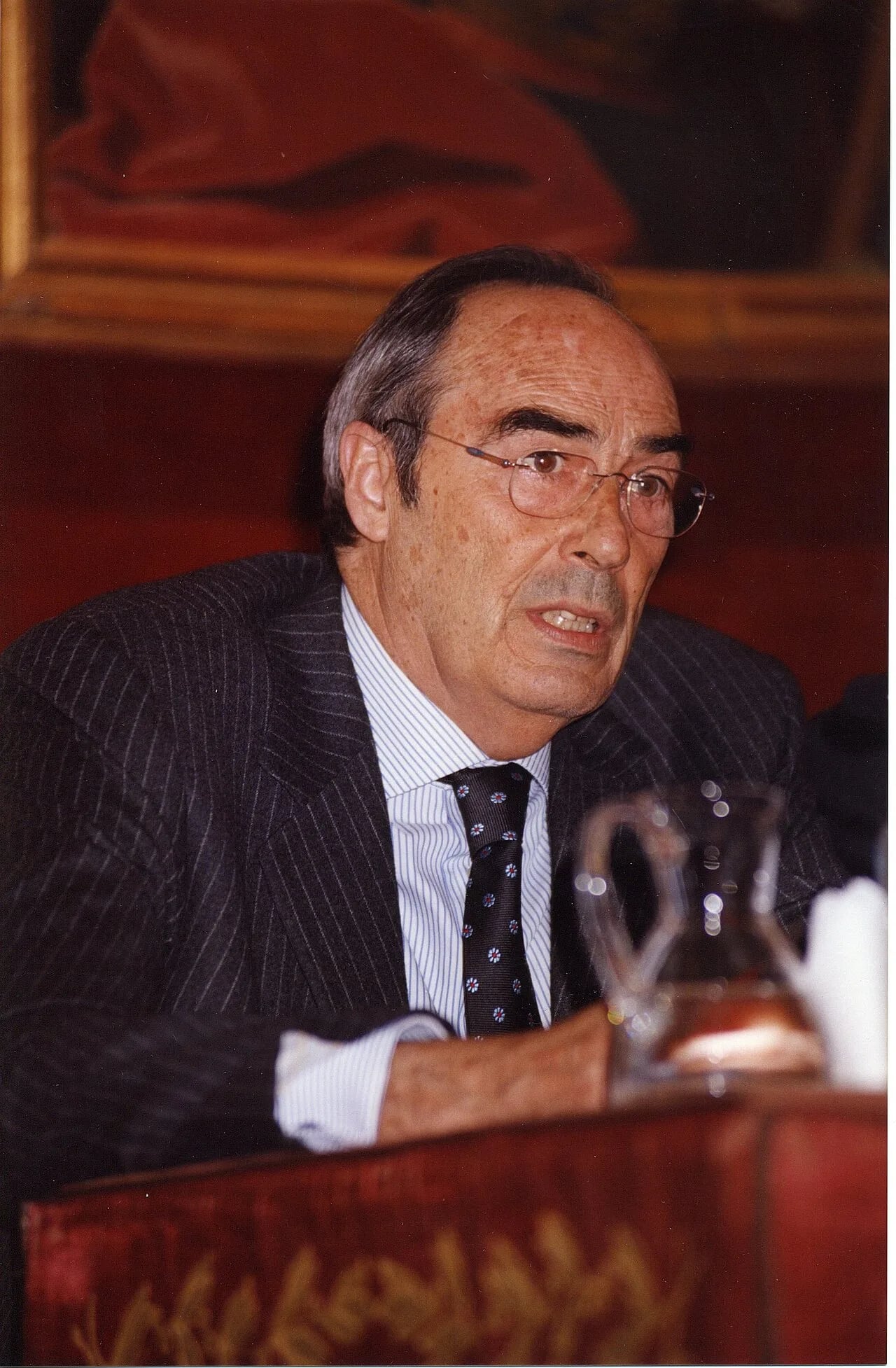 Porträt von Francisco José Ynduráin (1940–2008) – Gedenkseite
