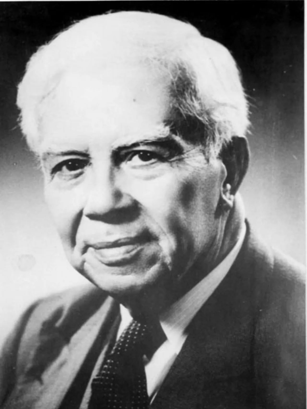 Portrait of Amando Céspedes (1881–1976) – memorial page