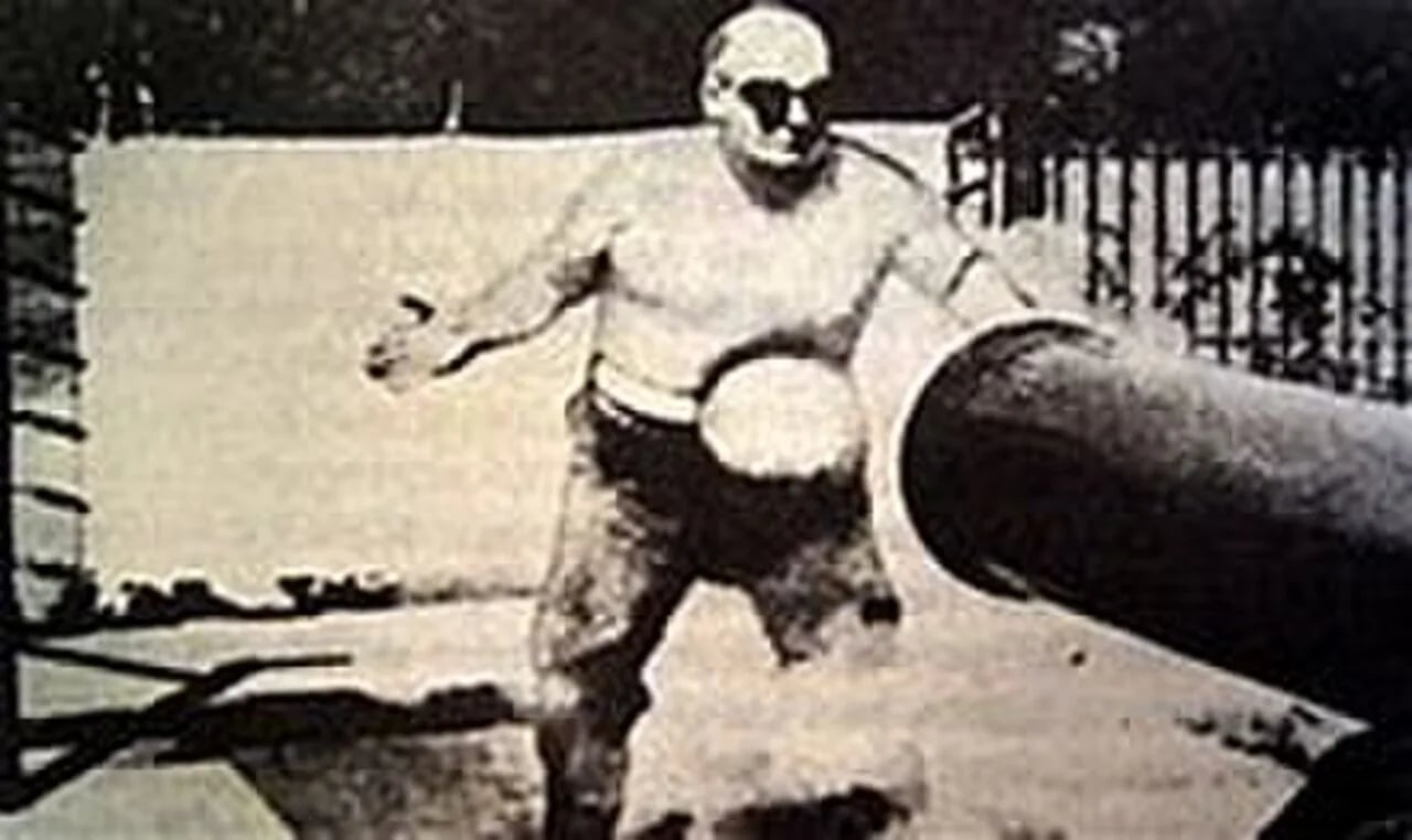 Portrait of Frank Richards (1887–1969) – memorial page