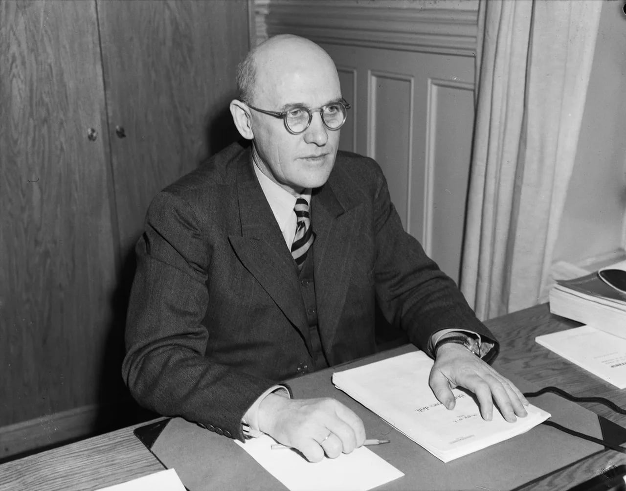 Portrait of Einar Frogner (1893–1955) – memorial page
