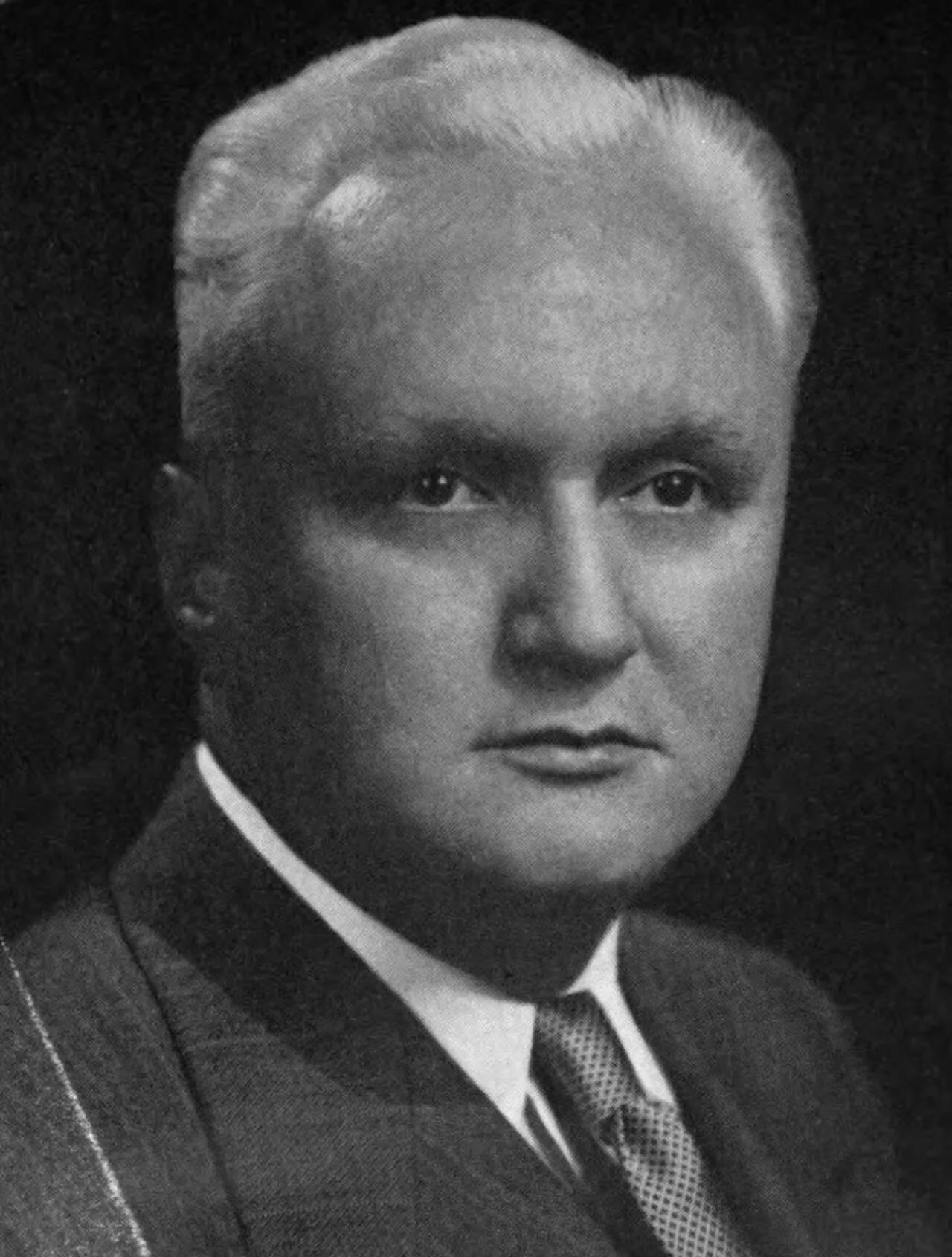 Portrait of Frank Buchanan (1902–1951) – memorial page