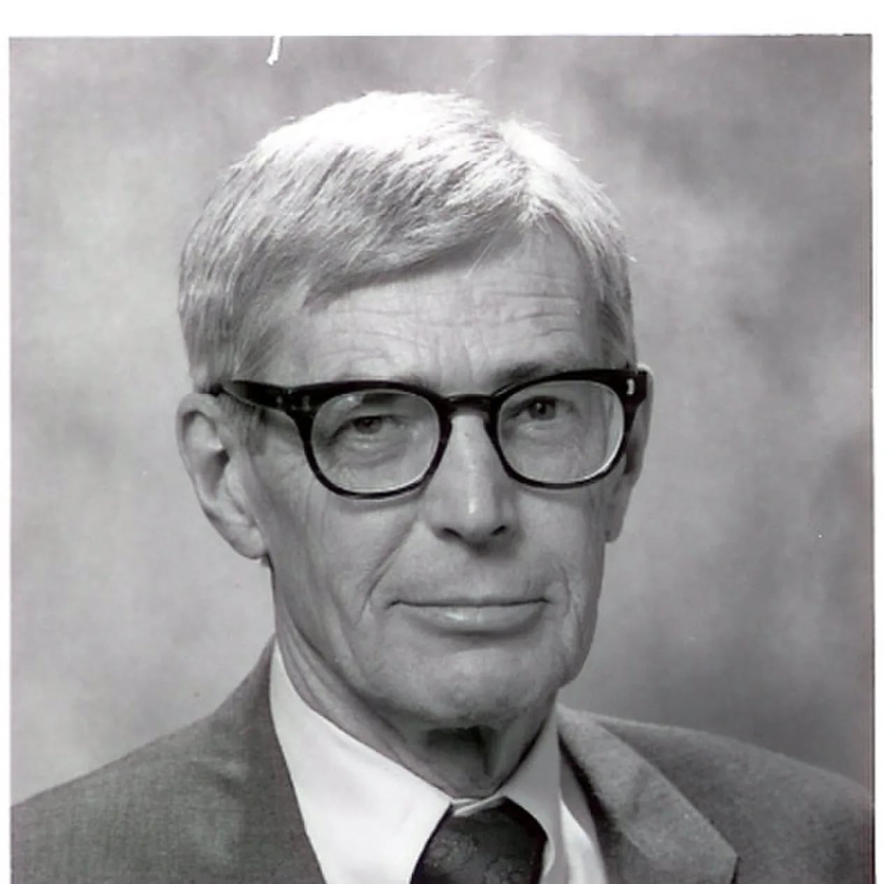 Porträt von Frank Gotch (1926–2017) – Gedenkseite