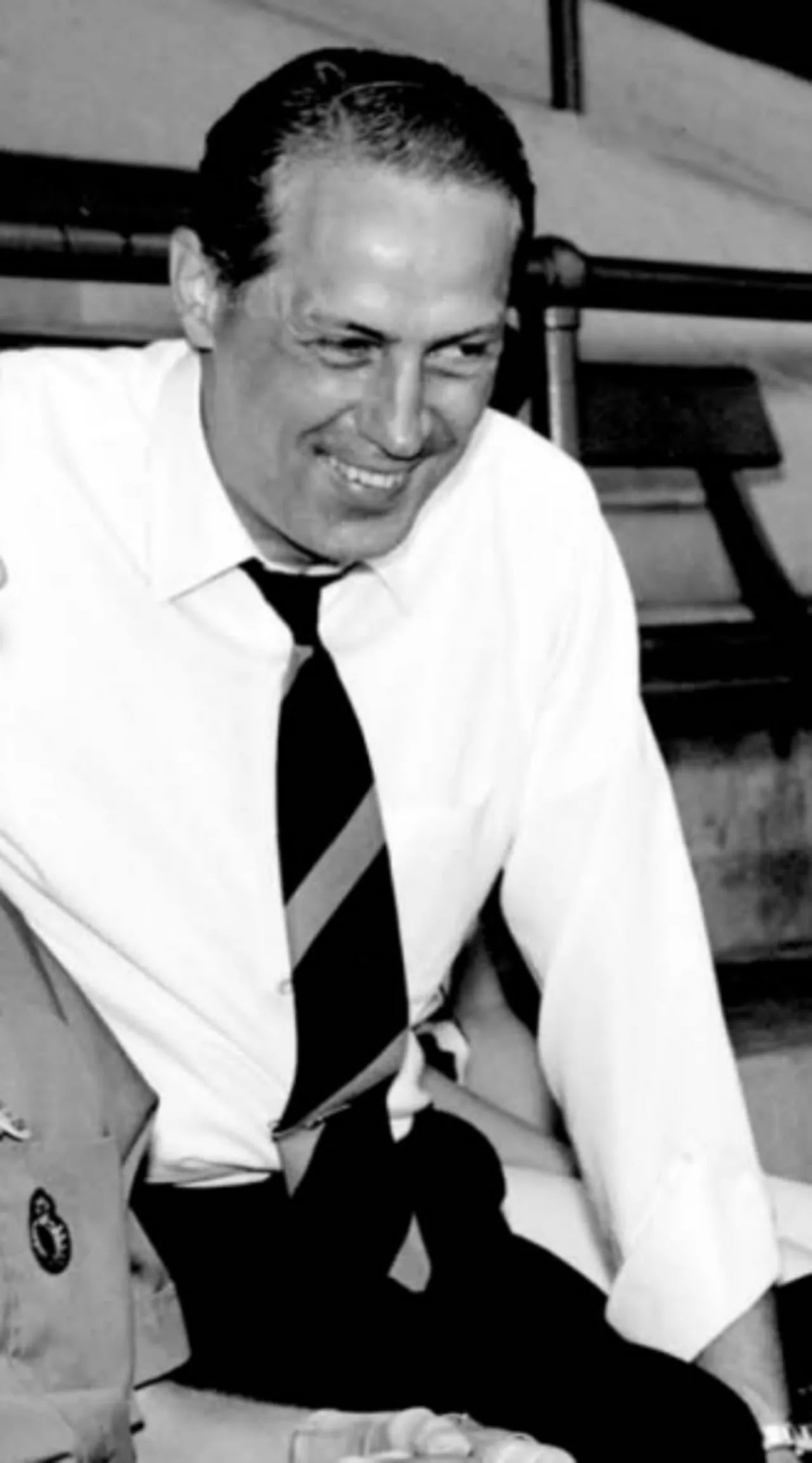 Portrait of Frank Ivancie (1924–2019) – memorial page