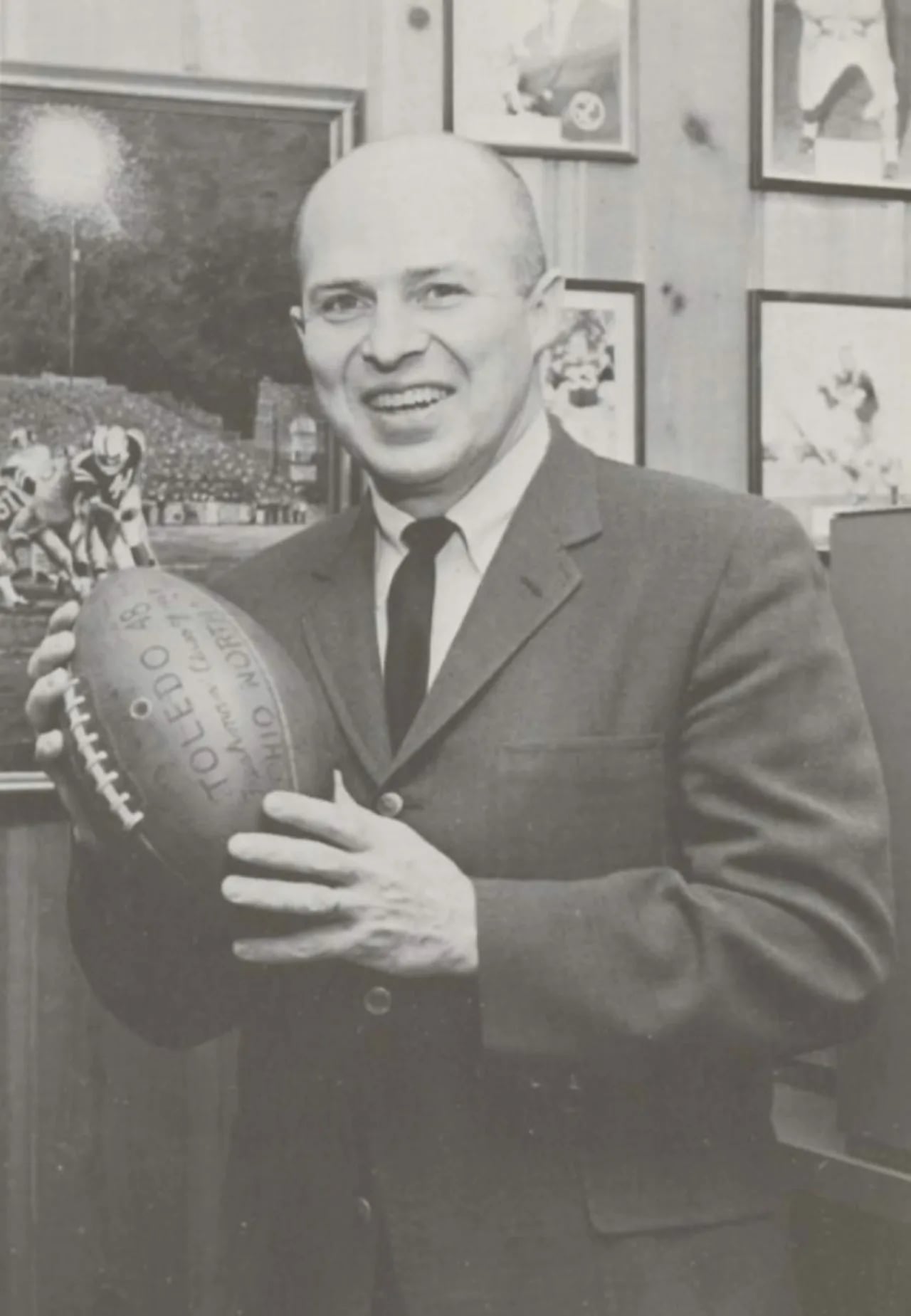 Portrait of Frank Lauterbur (1925–2013) – memorial page