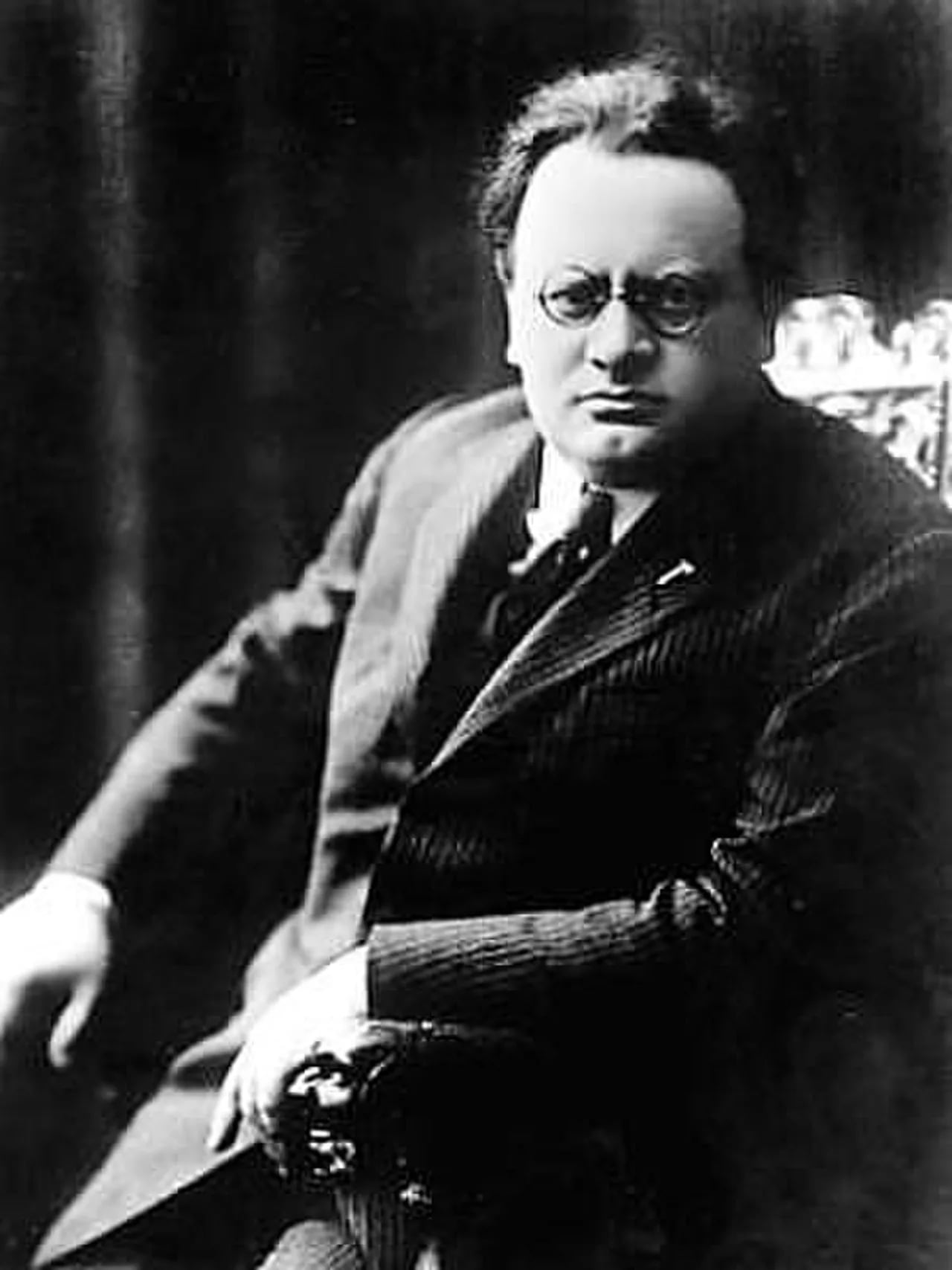 Portrait of Arnaldo Mussolini (1885–1931) – memorial page