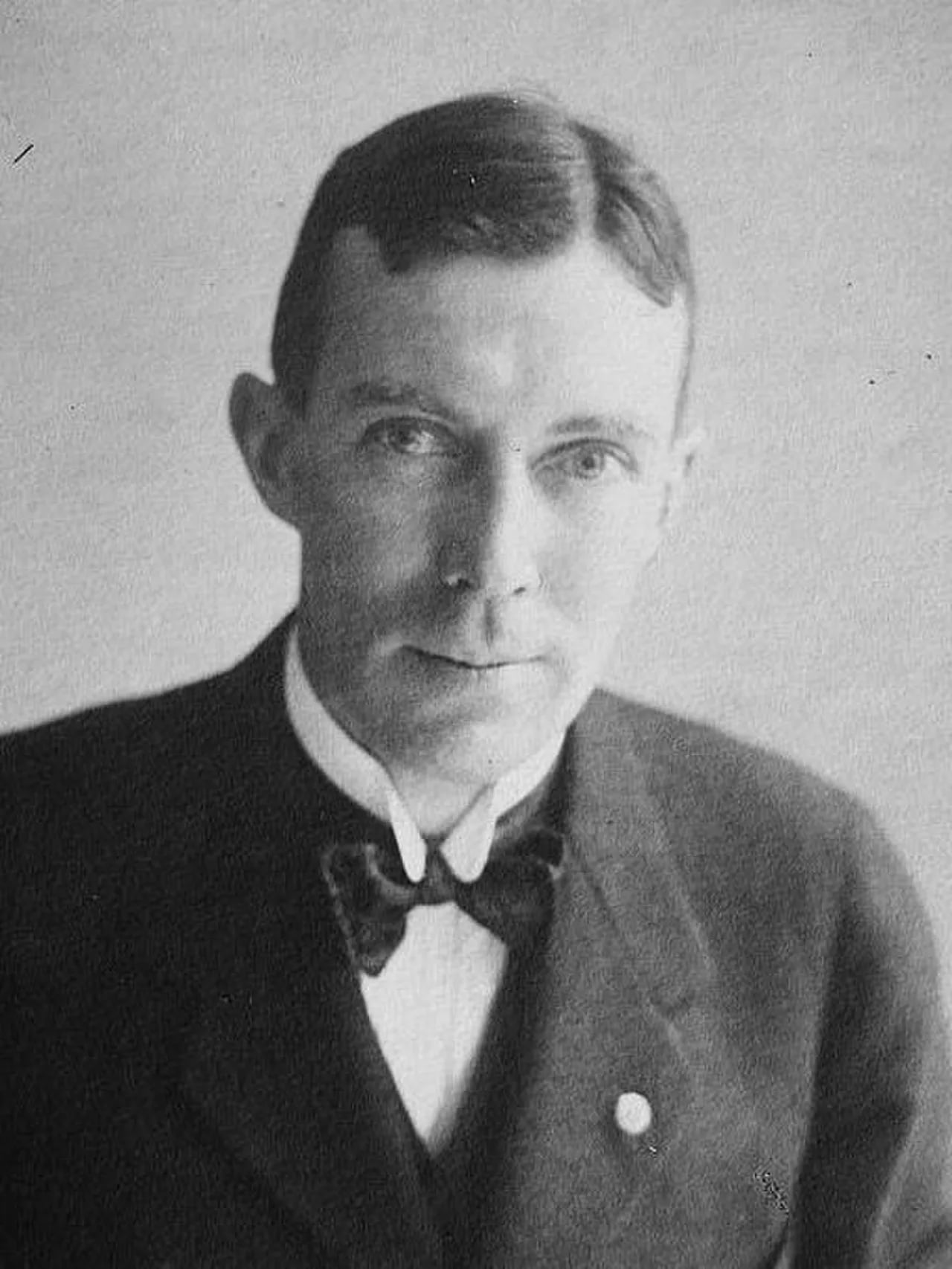 Portrait of Franklin D'Olier (1877–1953) – memorial page