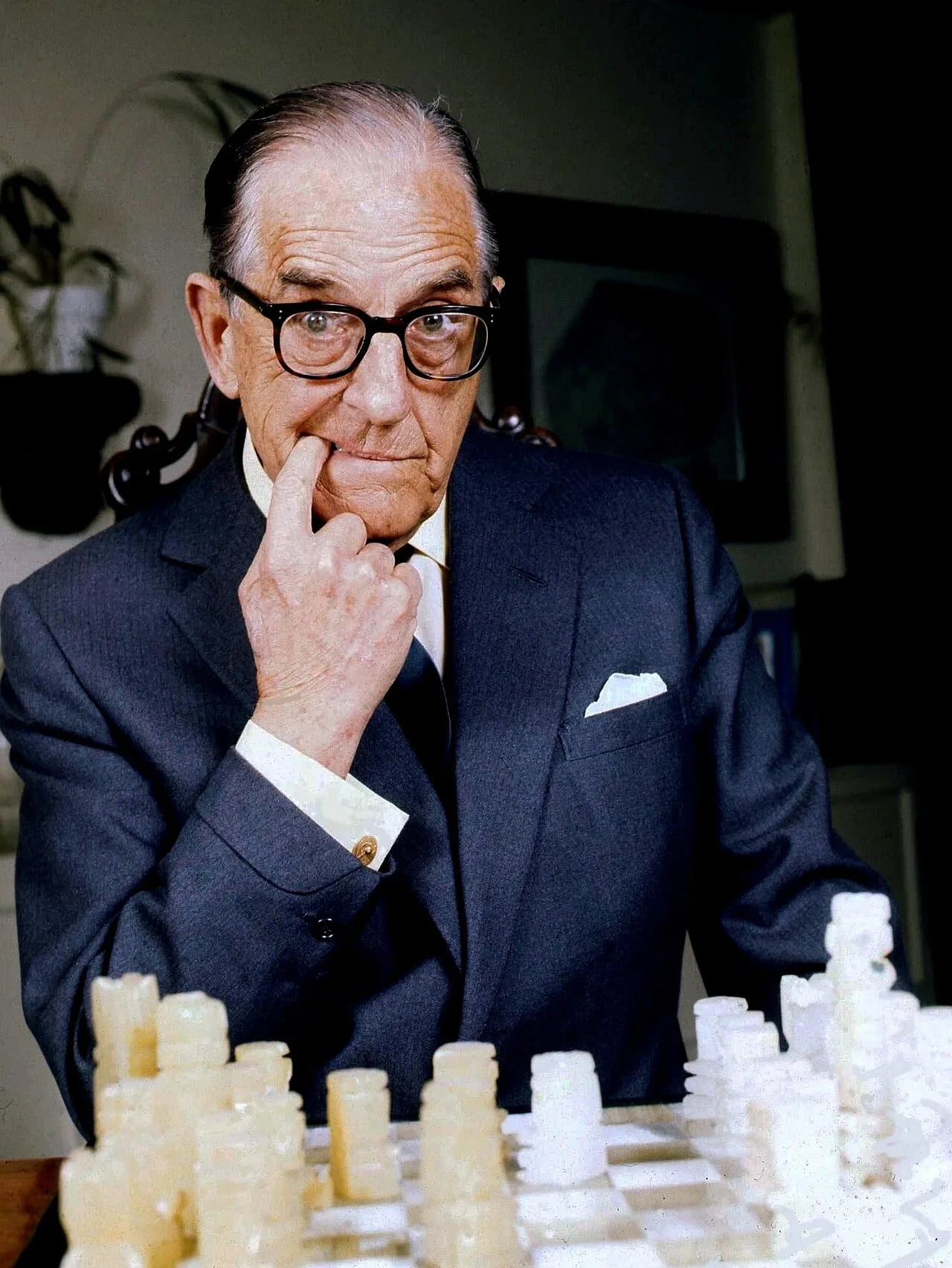 Porträt von Stanley Holloway (1890–1982) – Gedenkseite
