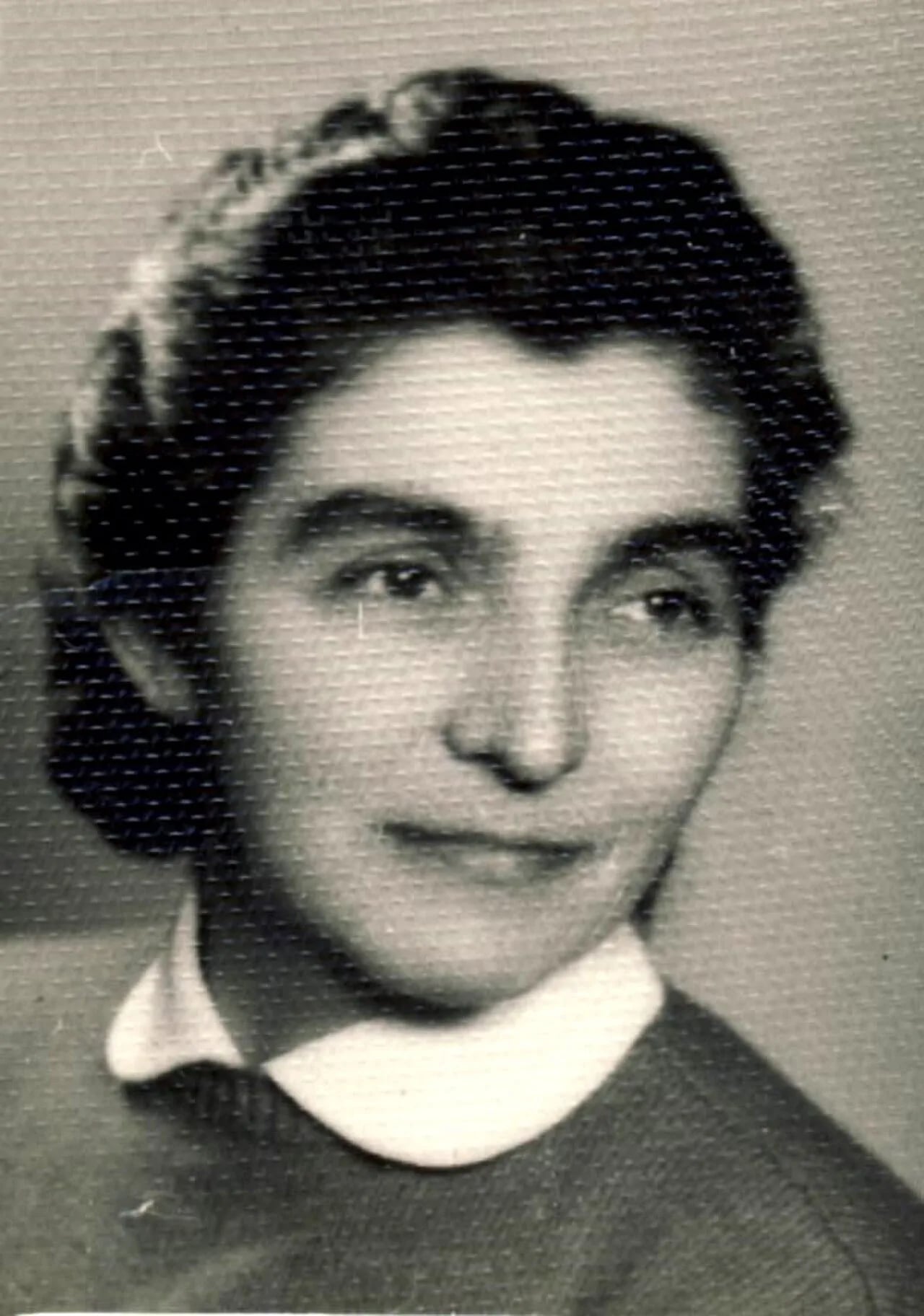 Porträt von Munevera Zulfikarpašić (1918–1999) – Gedenkseite