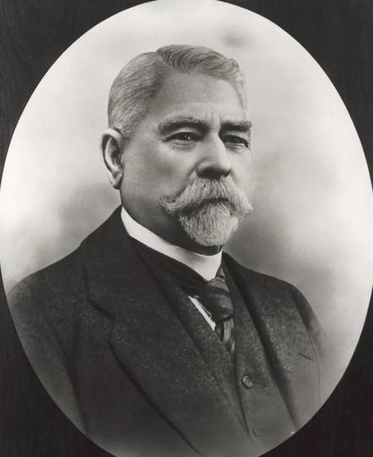 Porträt von Fred Bamford (1849–1934) – Gedenkseite