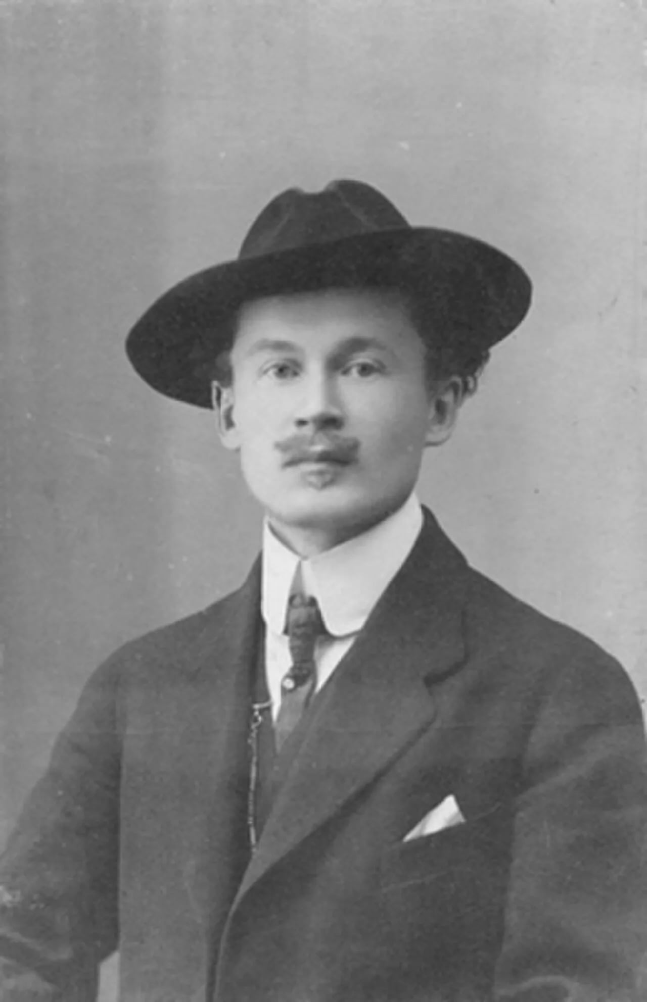 Portrait of Kössi Ahmala (1889–1918) – memorial page