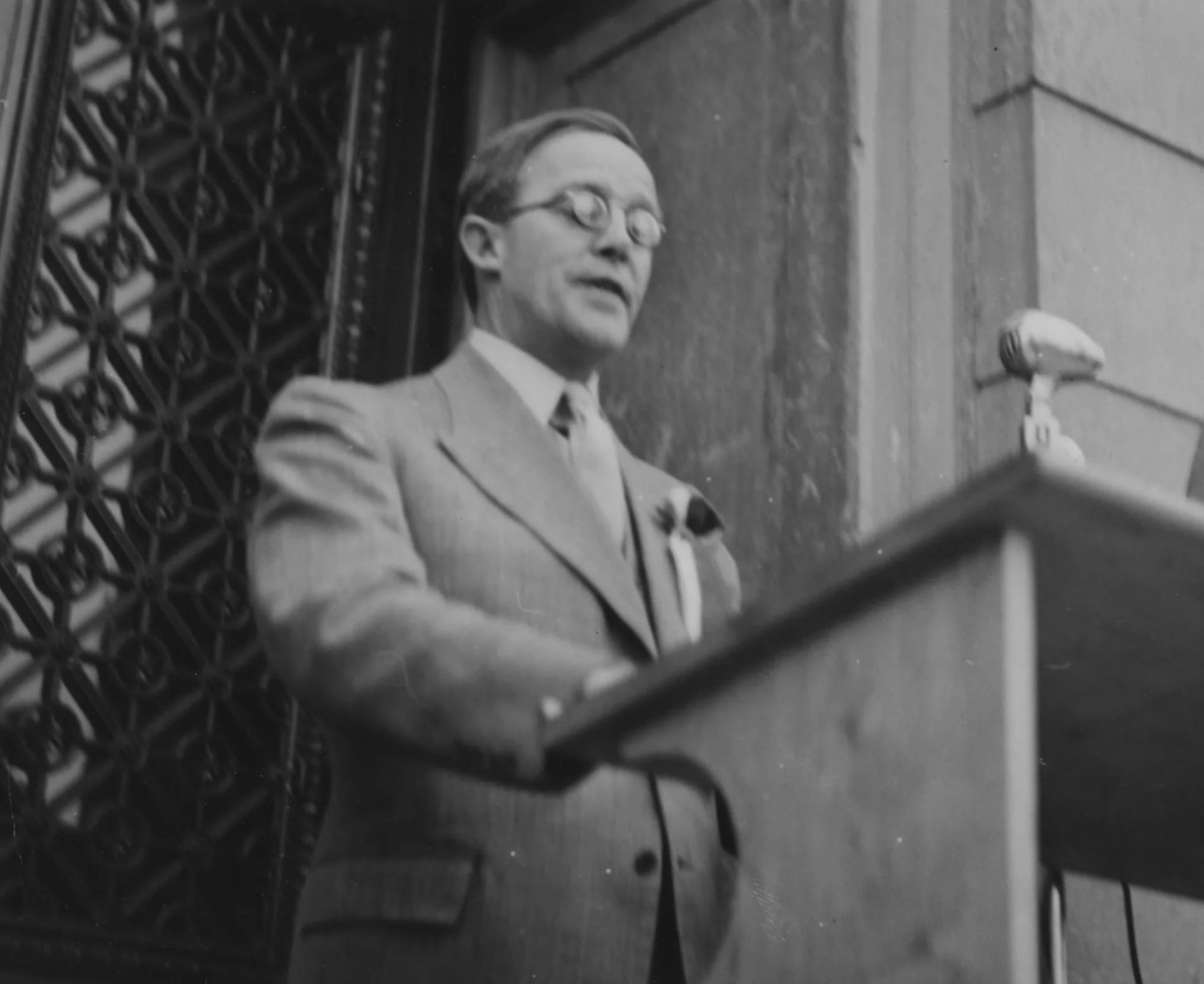 Porträt von Frede Castberg (1893–1977) – Gedenkseite