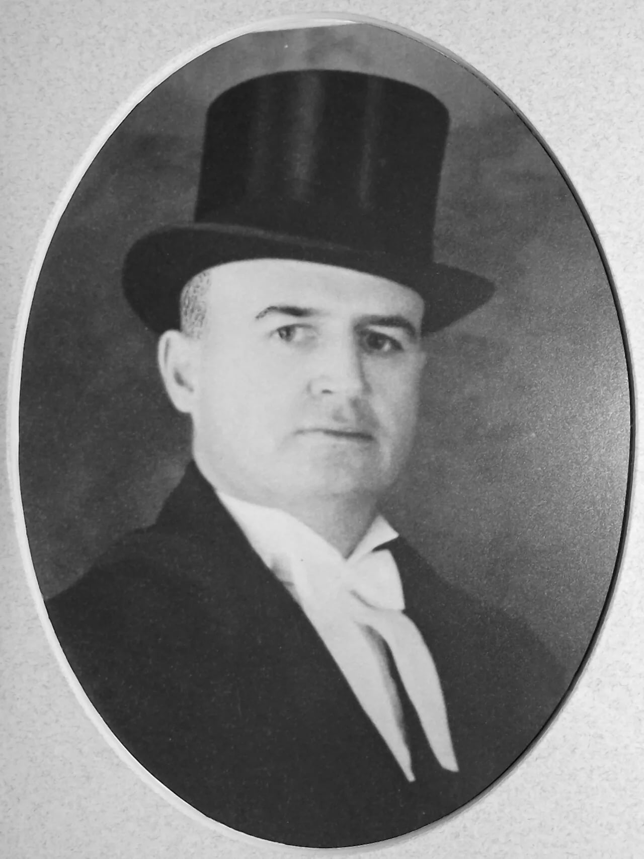 Porträt von Frederic McGrand (1895–1988) – Gedenkseite