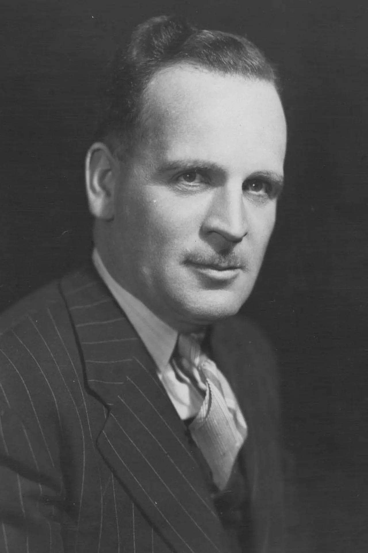 Portrait of Frederick Davis Shaw (1909–1977) – memorial page