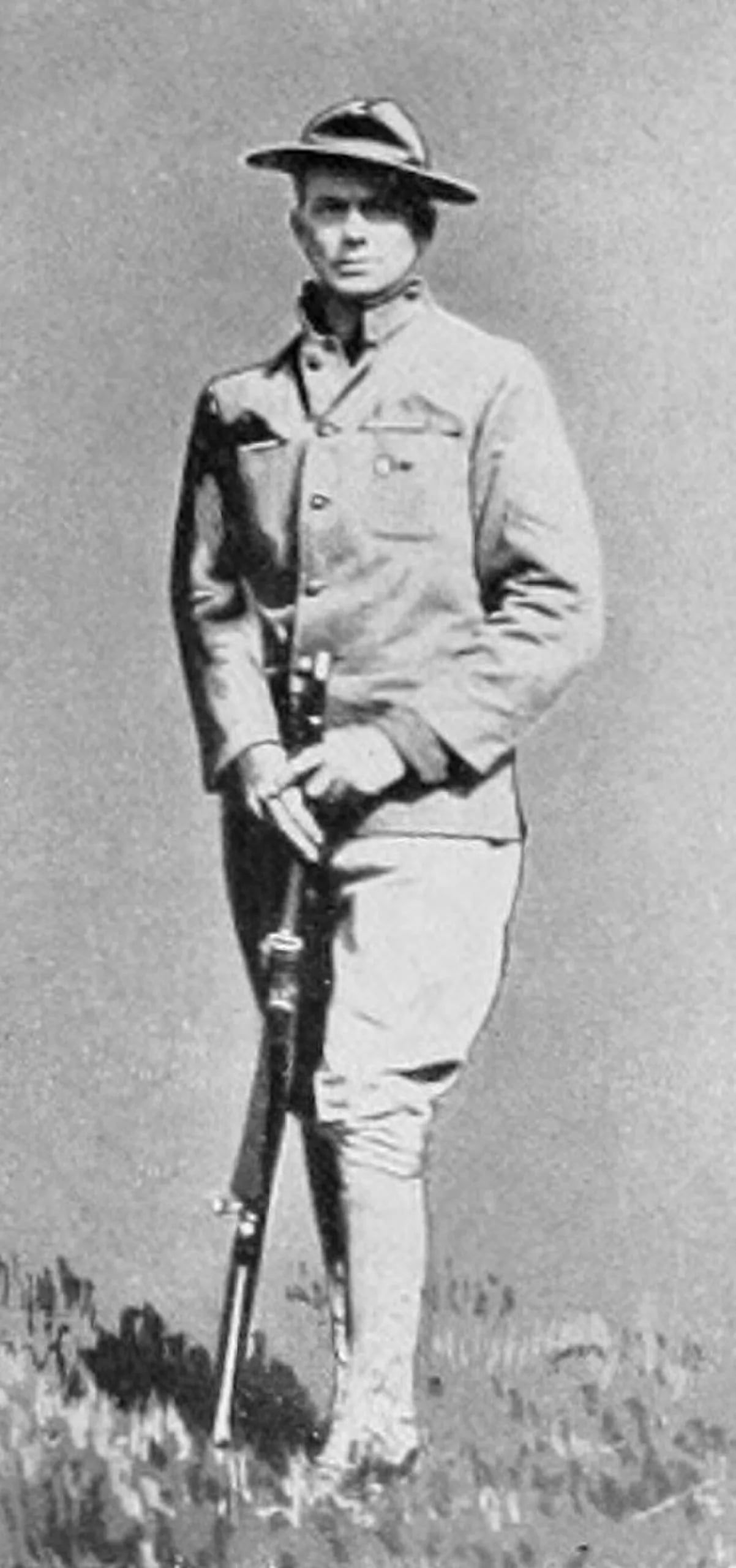 Portrait of Frederick Hird (1879–1952) – memorial page