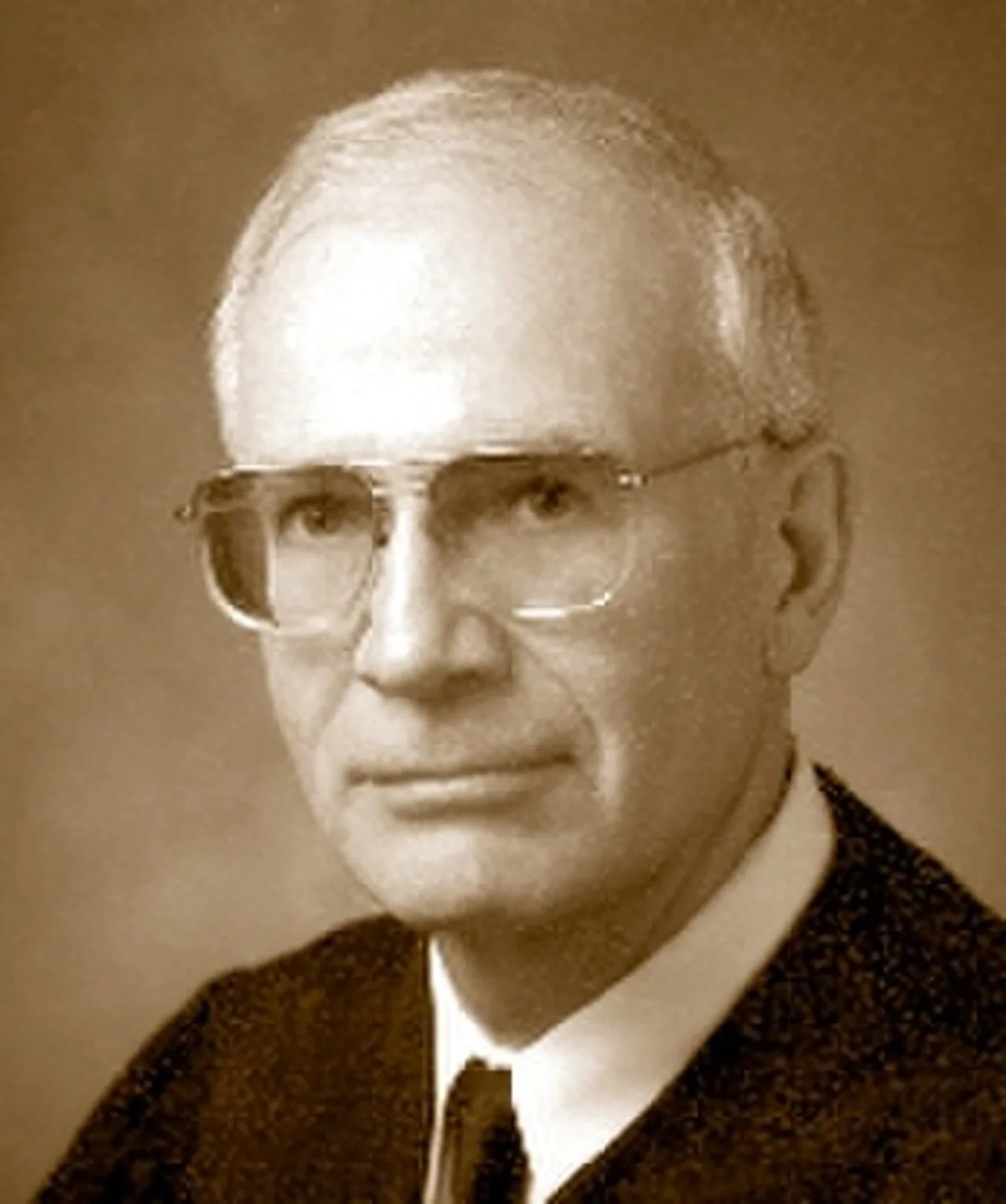 Portrait of Frederick L. Van Sickle (1943–2021) – memorial page