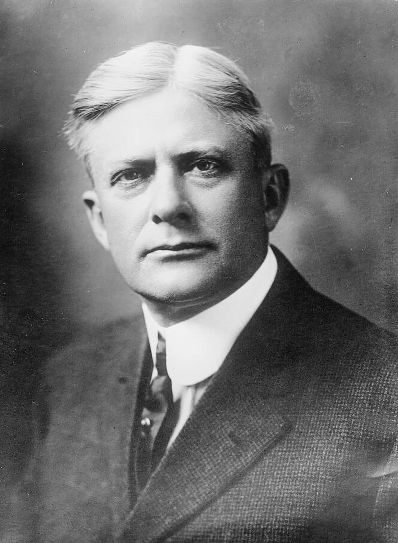Porträt von Frederick W. Donnelly (1866–1935) – Gedenkseite