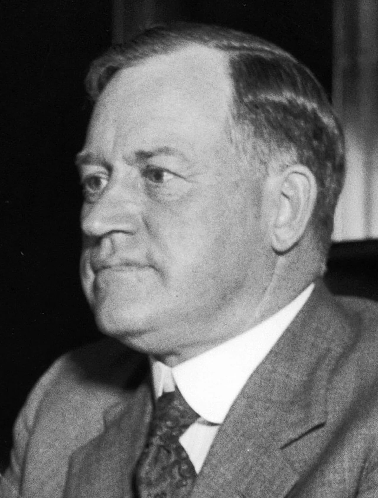 Portrait of Frederick W. Houser (1871–1942) – memorial page