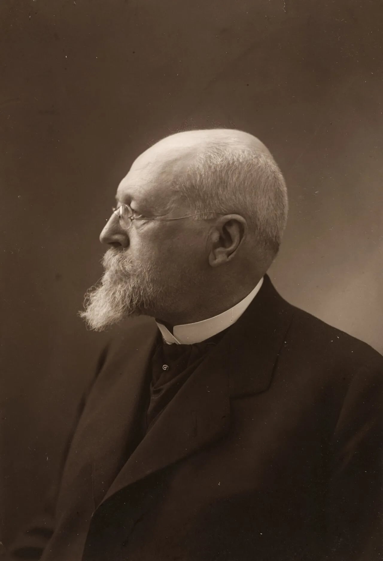 Portrait of Fredrik Georg Gade (1855–1933) – memorial page