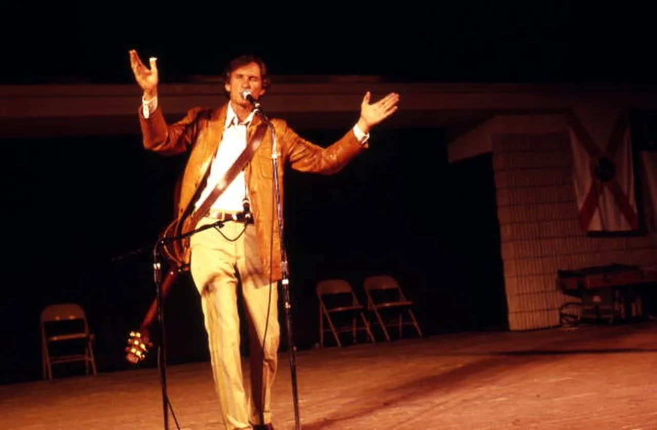 Portrait of Gamble Rogers (1937–1991) – memorial page
