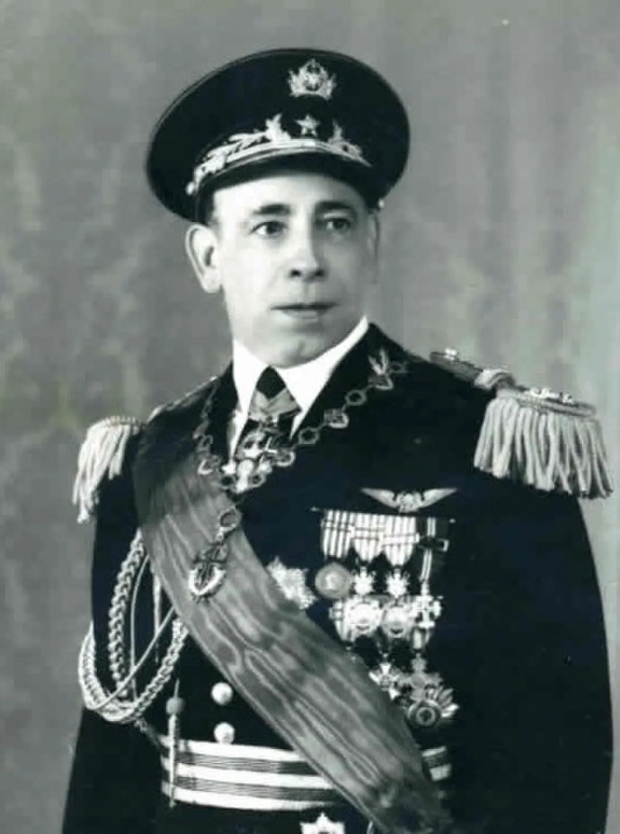 Portrait of Humberto Delgado (1906–1965) – memorial page