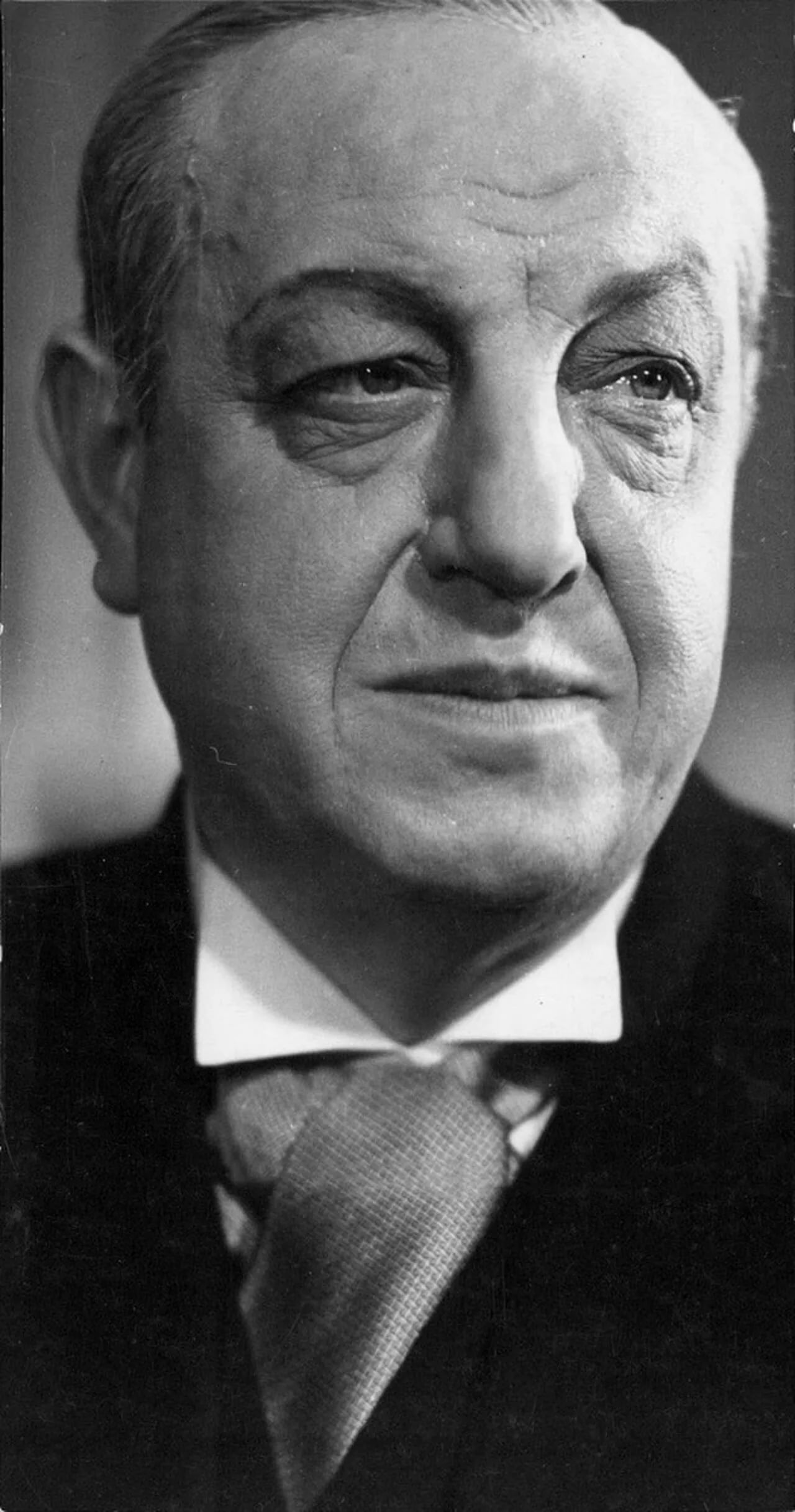 Portrait of Harry Baur (1880–1943) – memorial page