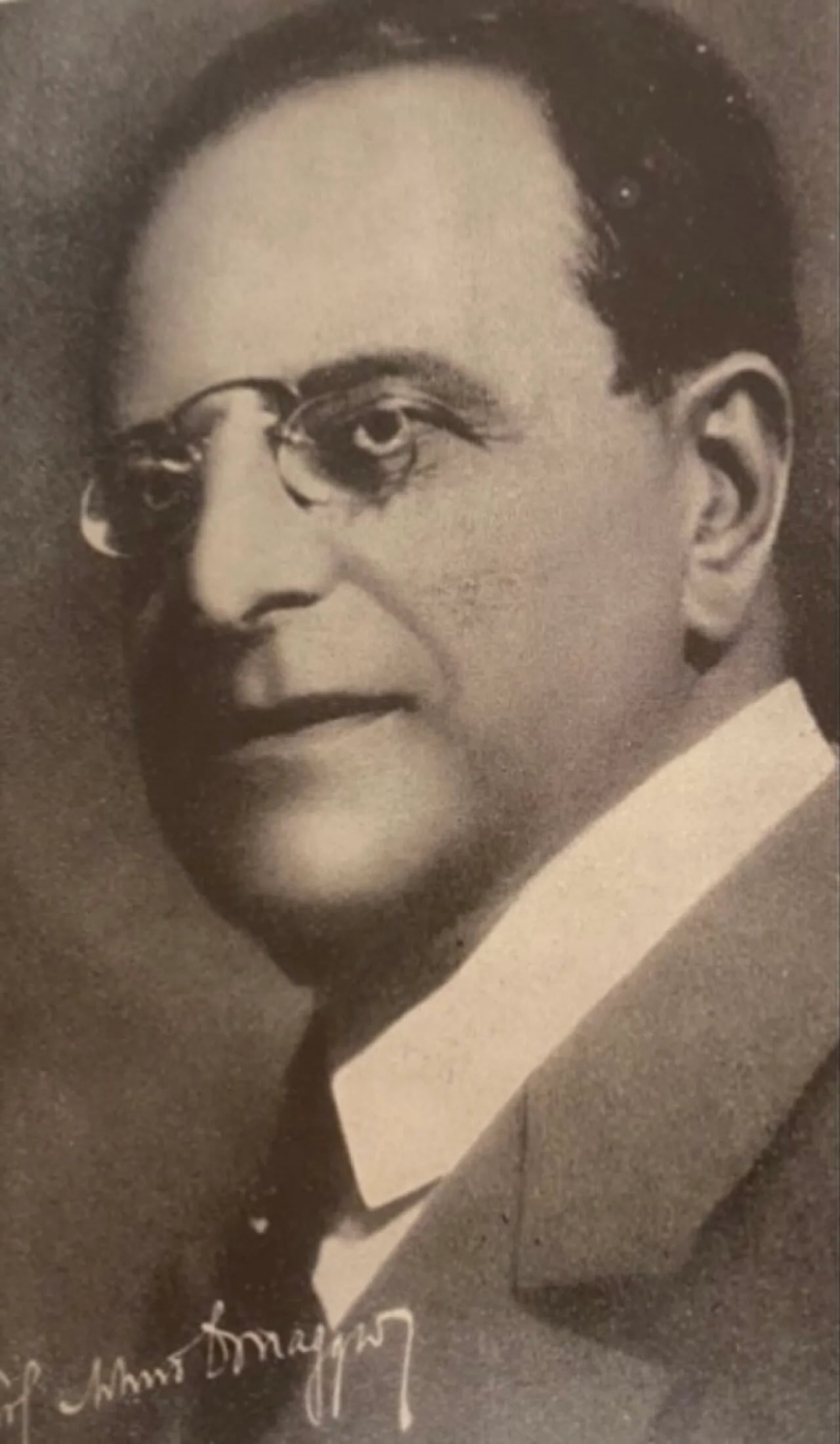 Portrait of Arturo Donaggio (1868–1942) – memorial page