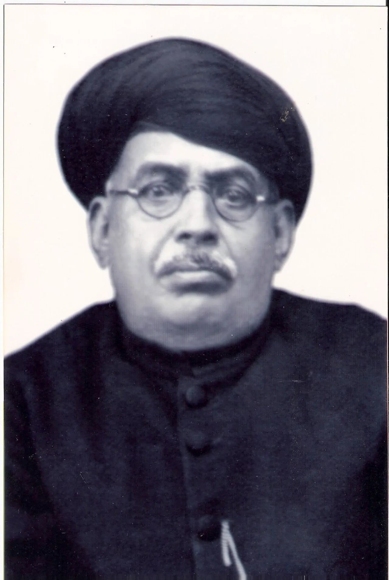 Porträt von Gaurishankar Hirachand Ojha (1863–1947) – Gedenkseite