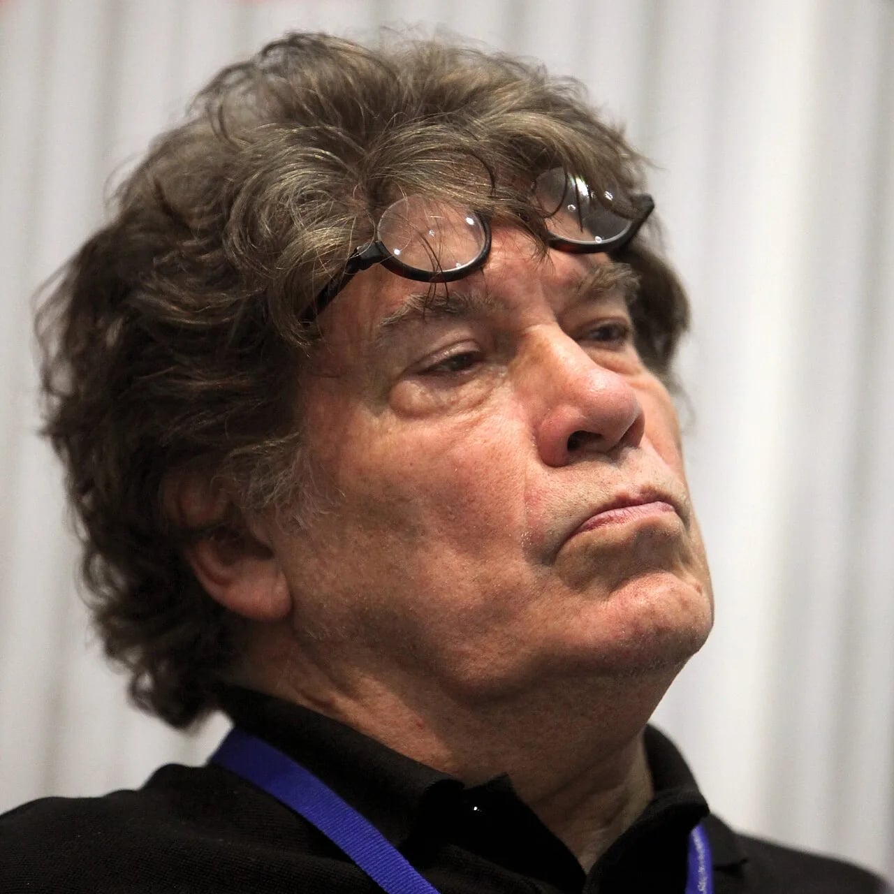 Porträt von Pierre Péan (1938–2019) – Gedenkseite