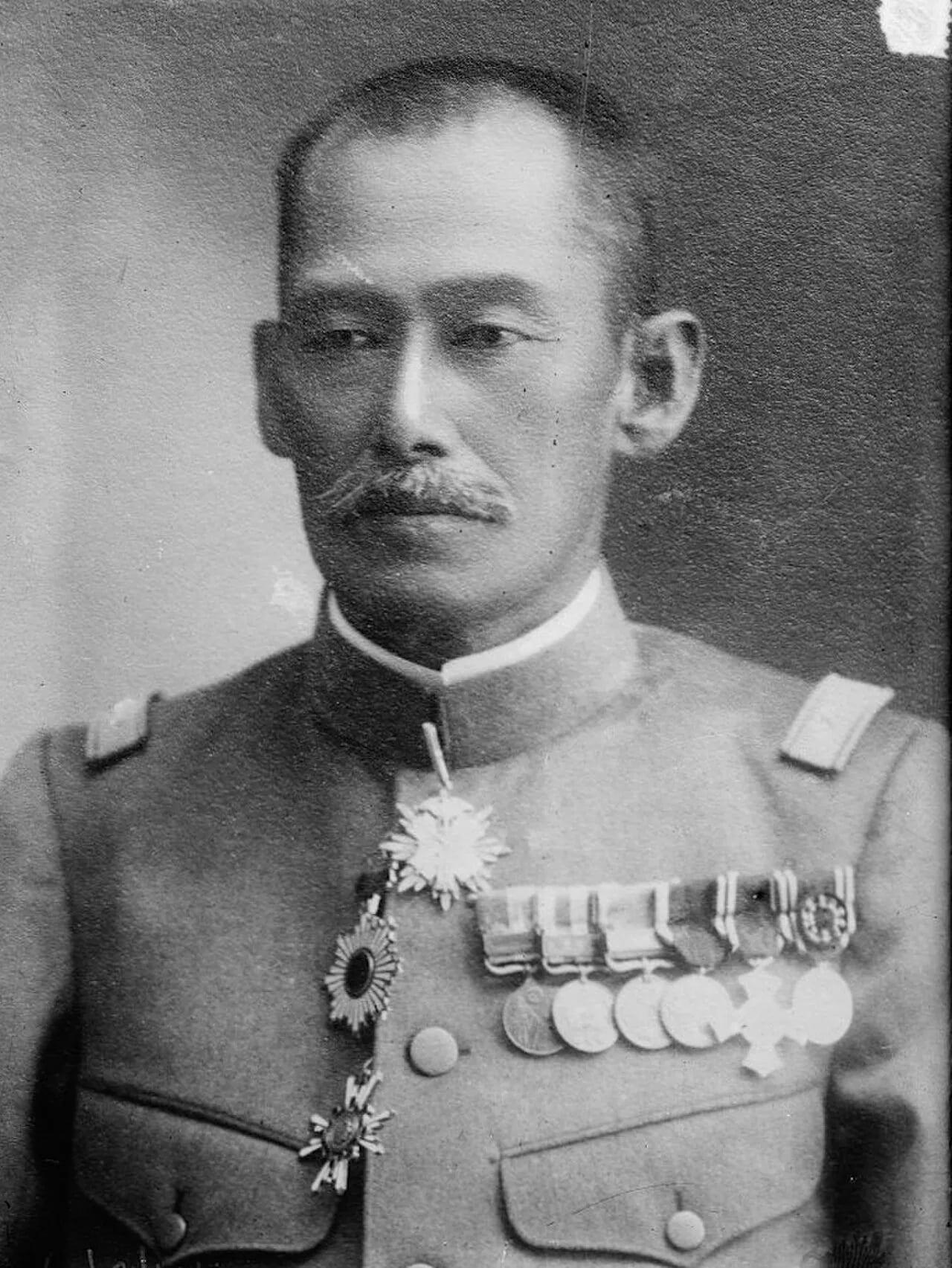 Porträt von Oka Ichinosuke (1860–1916) – Gedenkseite