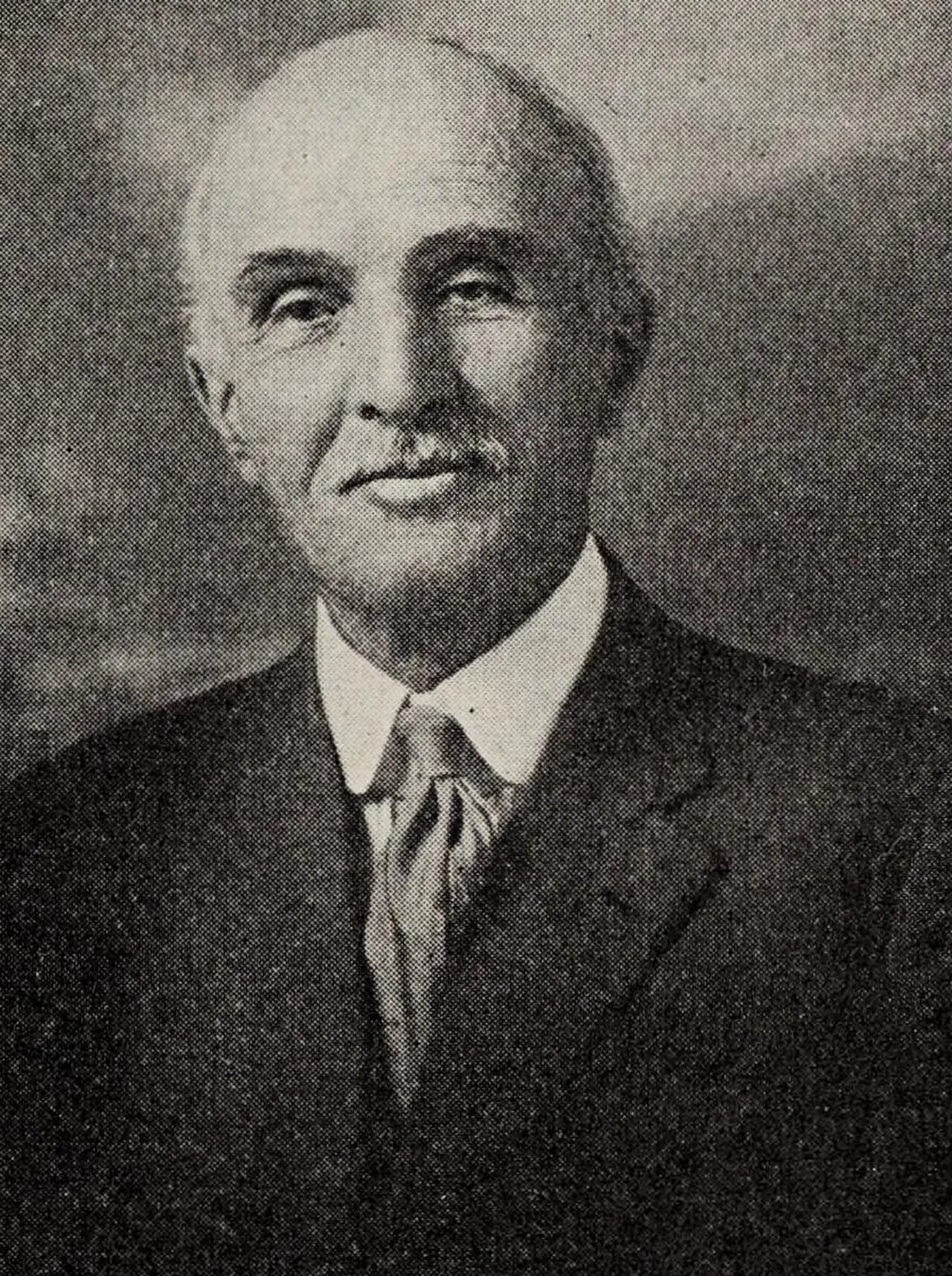 Portrait of George Comings (1849–1942) – memorial page