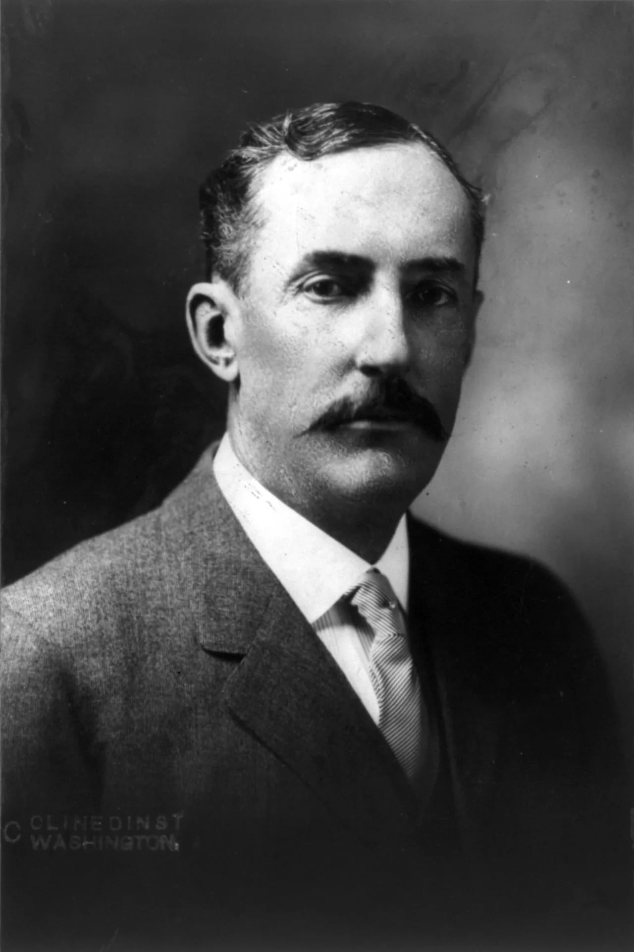 Portrait of George Eddy Downey (1860–1926) – memorial page