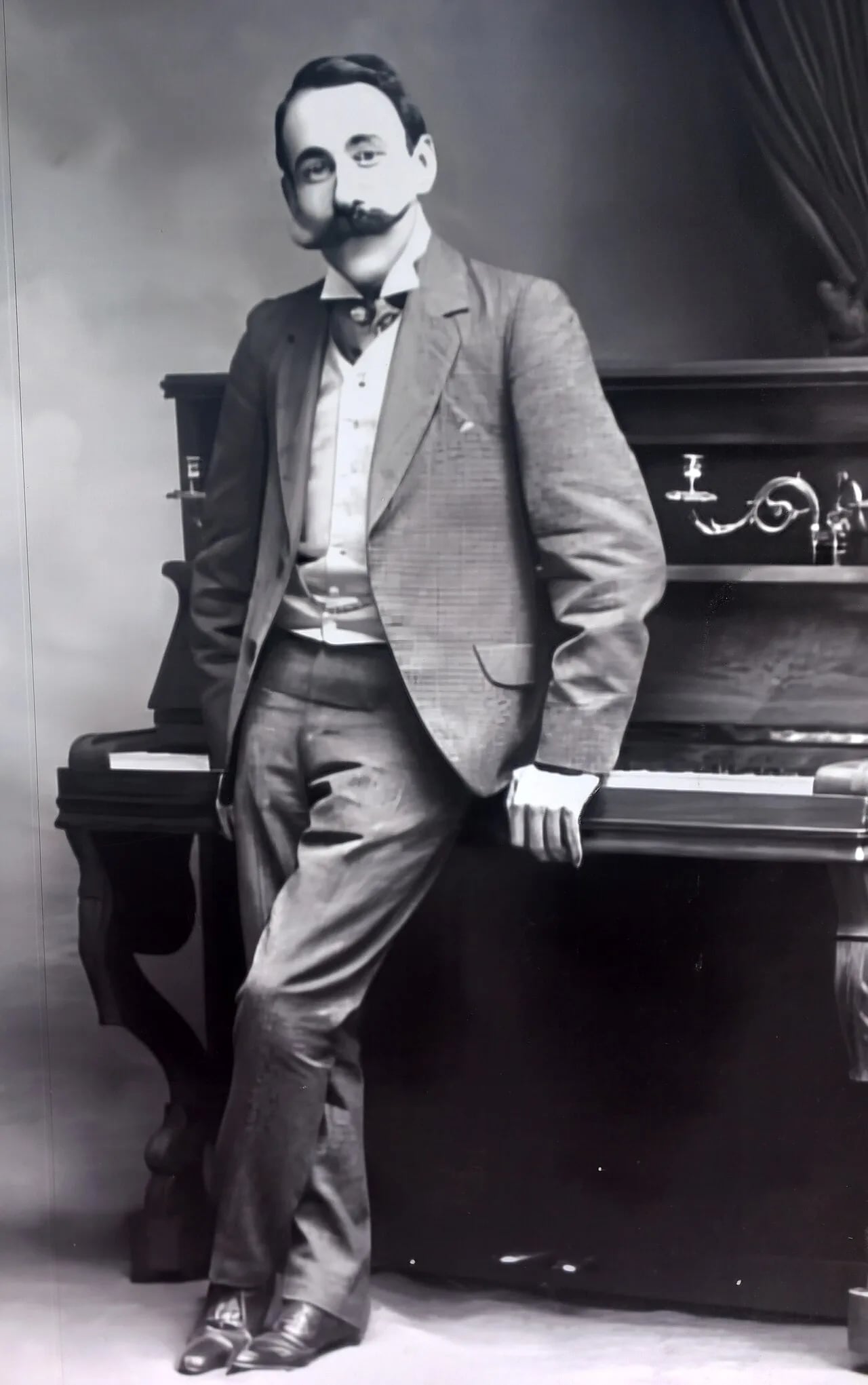 Portrait of Ricardo Viñes (1875–1943) – memorial page
