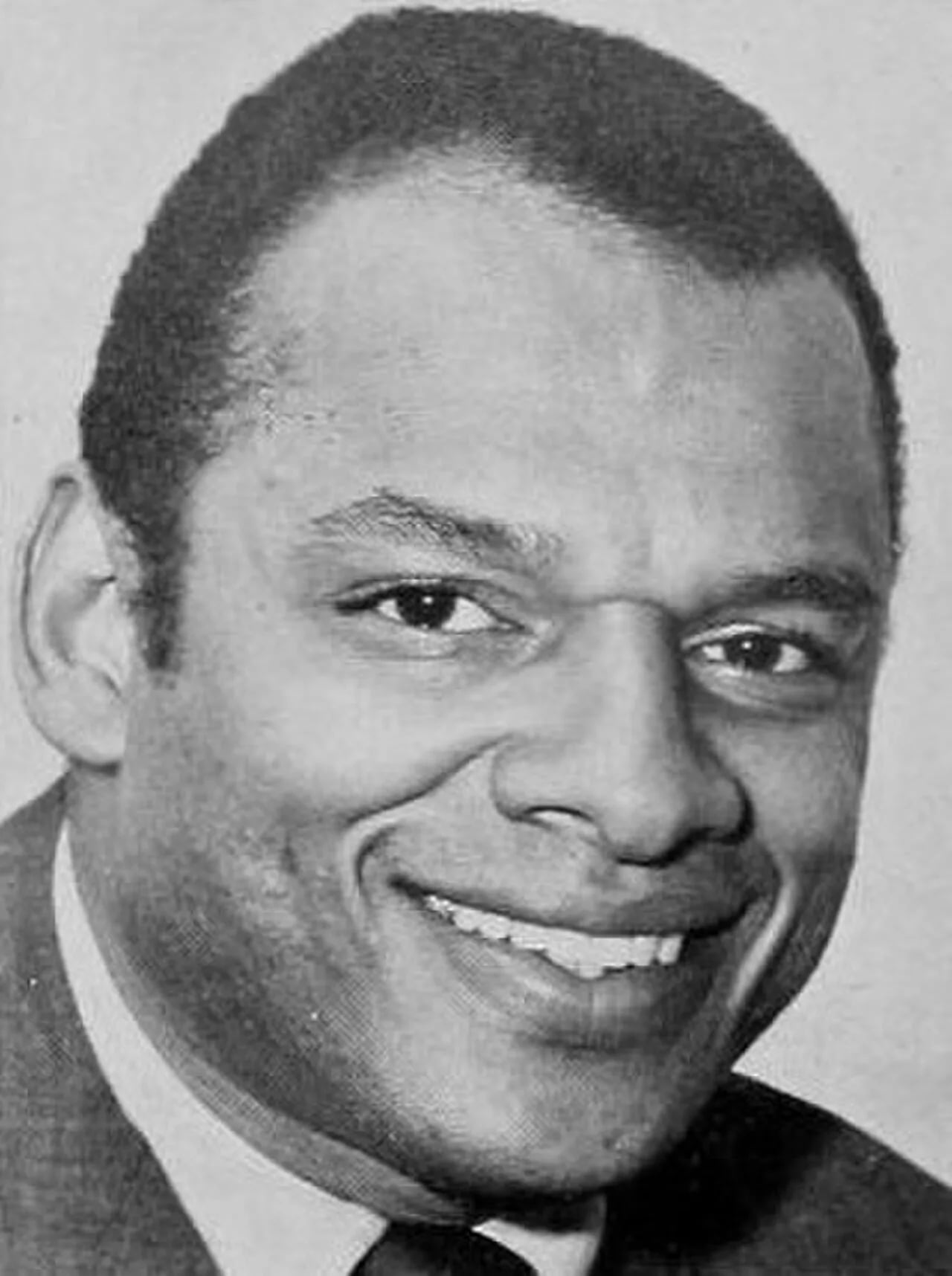 Porträt von George Raveling (1937–2025) – Gedenkseite